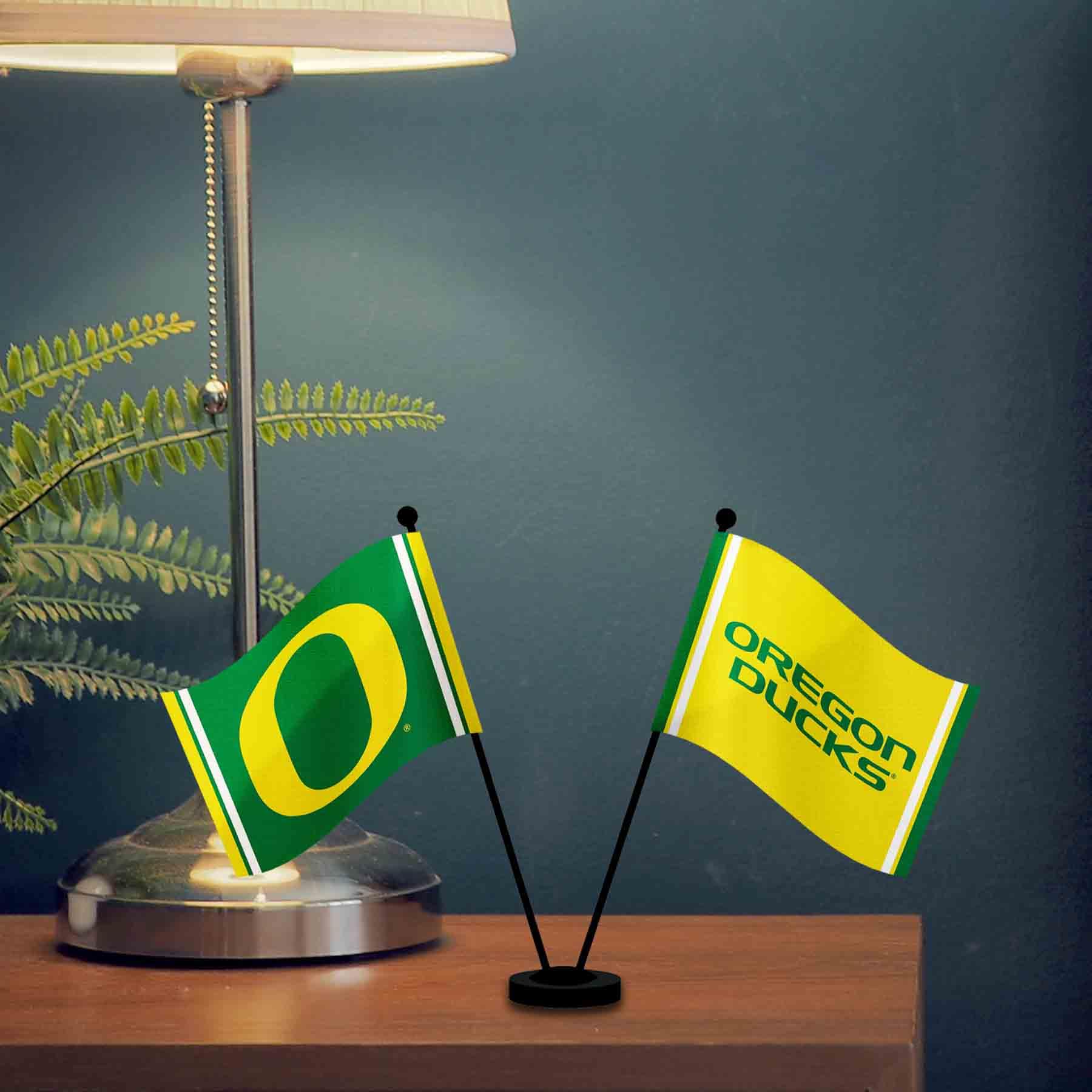 WinCraft Oregon Desk and Table Top Flags - Sports Collectibles, Sports Memorabilia, Sports Fan Shop, Sports Gifts