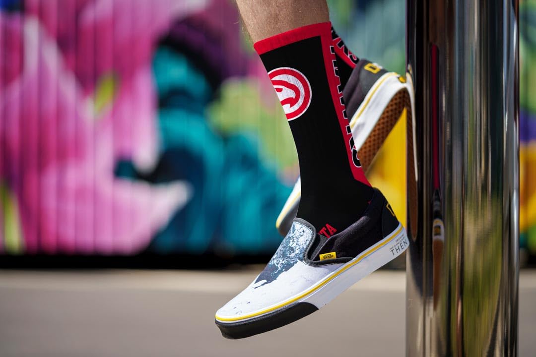 For Bare Feet NBA ATLANTA HAWKS MVP Crew Sock Team Color Large - Sports Gifts, Sports Memorabilia, Sports Collectibles, Fan Shop