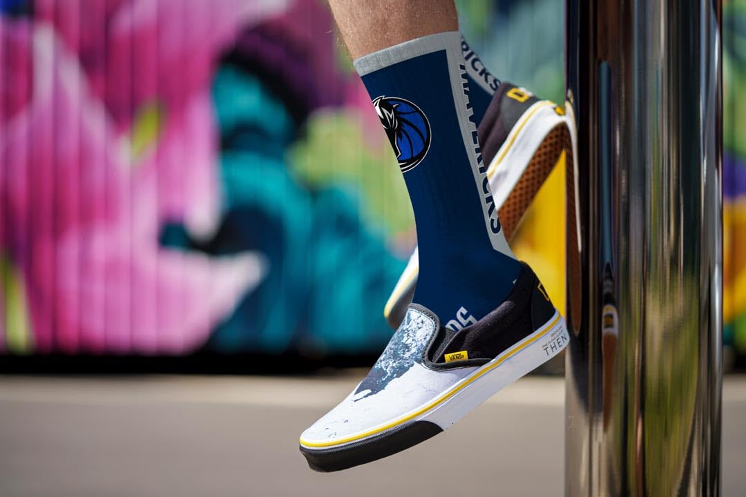 For Bare Feet NBA DALLAS MAVERICKS MVP Crew Sock Team Color Large - Sports Gifts, Sports Memorabilia, Sports Collectibles, Fan Shop