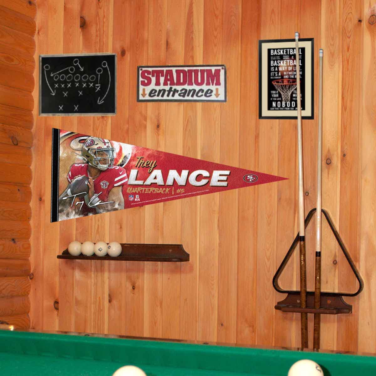 WinCraft San Francisco 49ers Lance Pennant Banner Flag - Sports Collectibles, Sports Memorabilia, Sports Fan Shop, Sports Gifts