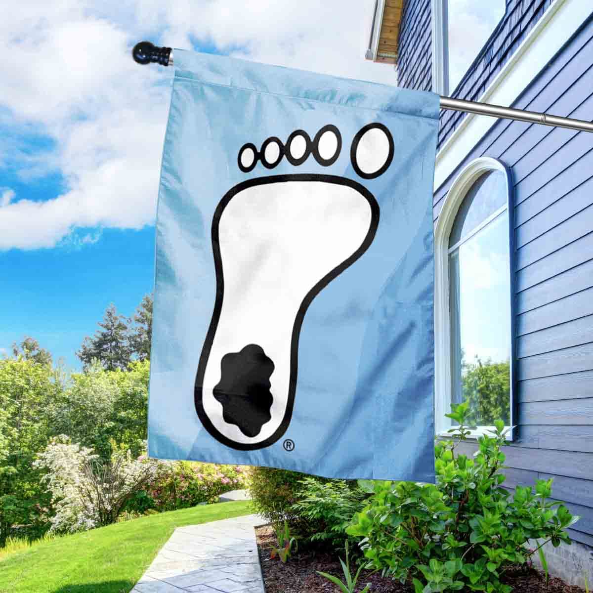 College Flags & Banners Co. University of North Carolina Heel House Flag with Flag Pole Set - Sports Collectibles, Sports Memorabilia, Sports Fan Shop, Sports Gifts