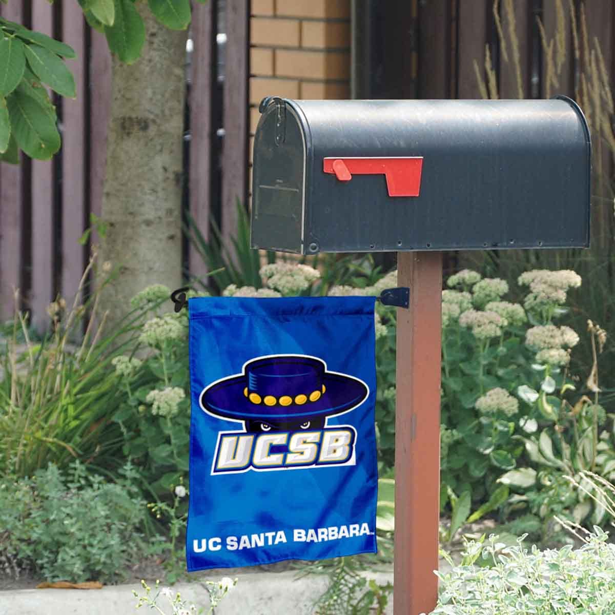 UCSB Gauchos Garden Flag and Mailbox Post Pole Mount Holder Set - Sports Collectibles, Sports Memorabilia, Sports Fan Shop, Sports Gifts