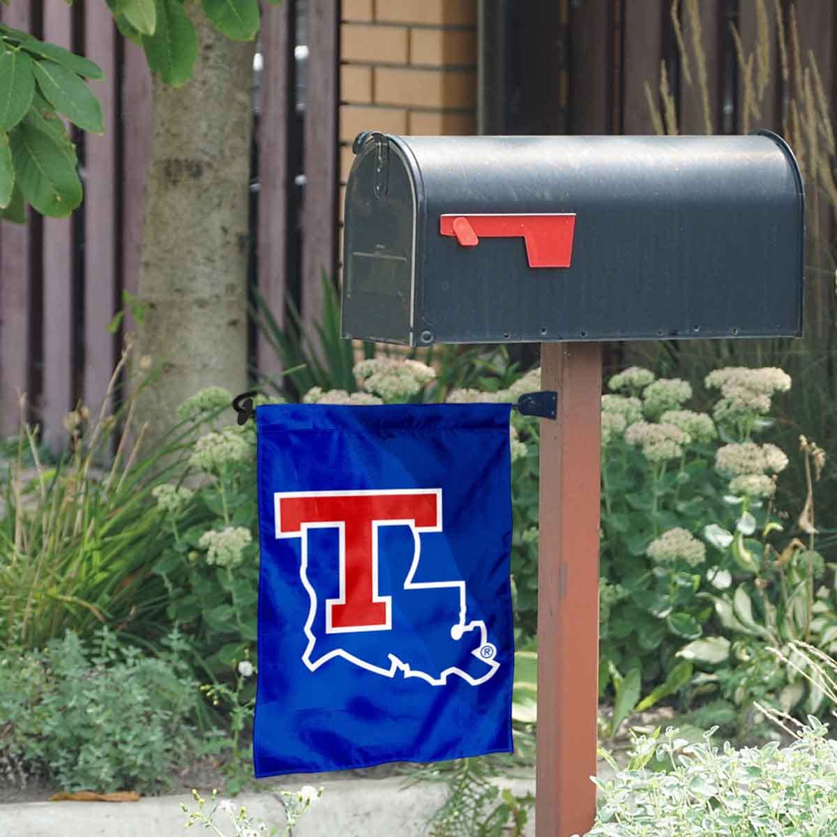 Louisiana Tech Bulldogs Garden Flag and Mailbox Post Pole Mount Holder Set - Sports Collectibles, Sports Memorabilia, Sports Fan Shop, Sports Gifts