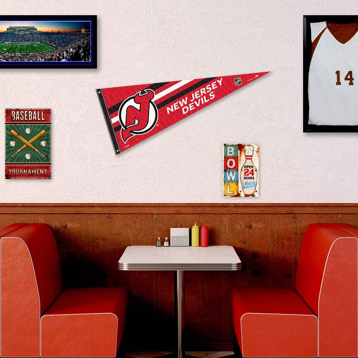 New Jersey Devils Pennant Flag and Wall Tack Pads Mounts - Sports Collectibles, Sports Memorabilia, Sports Fan Shop, Sports Gifts
