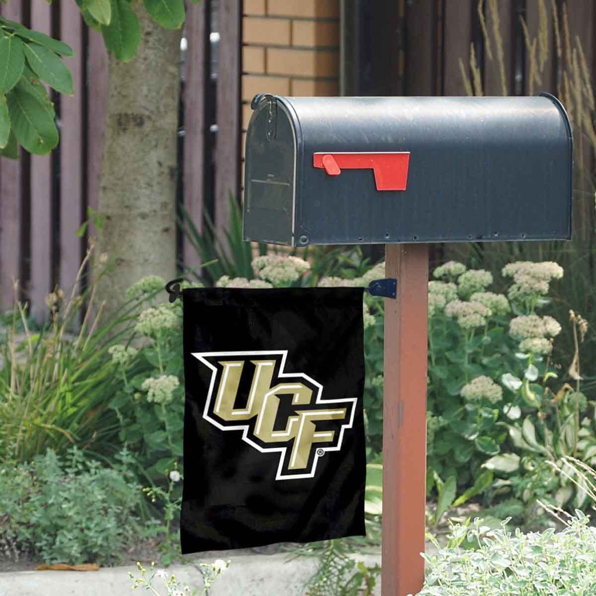 Central Florida Knights Black Garden Flag and Mailbox Post Pole Mount Holder Set - Sports Collectibles, Sports Memorabilia, Sports Fan Shop, Sports Gifts