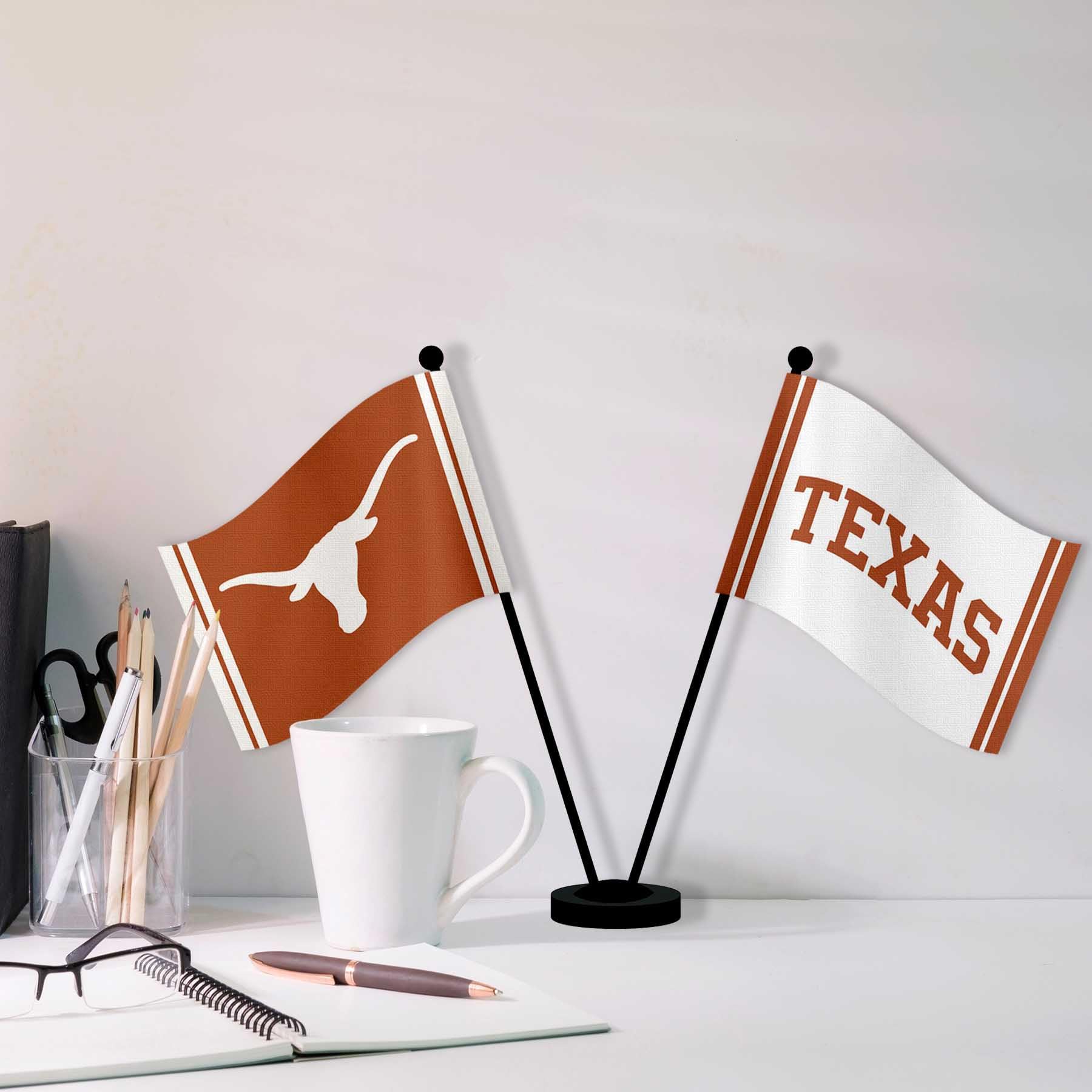WinCraft Texas Longhorns Desk and Table Top Flags - Sports Collectibles, Sports Memorabilia, Sports Fan Shop, Sports Gifts
