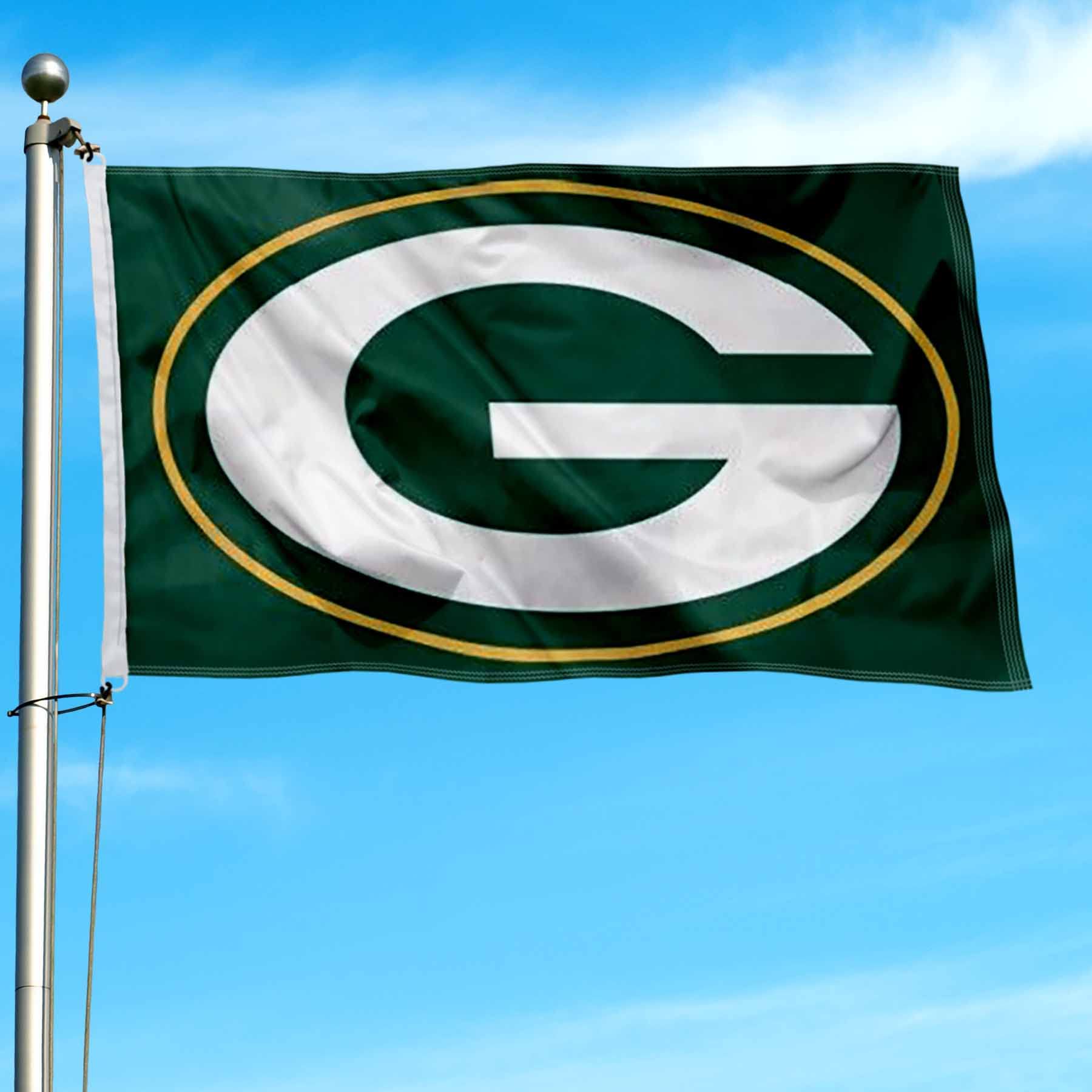 WinCraft Green Bay Packers Logo Flag Outdoor Indoor 3x5 Foot Banner - Sports Collectibles, Sports Memorabilia, Sports Fan Shop, Sports Gifts