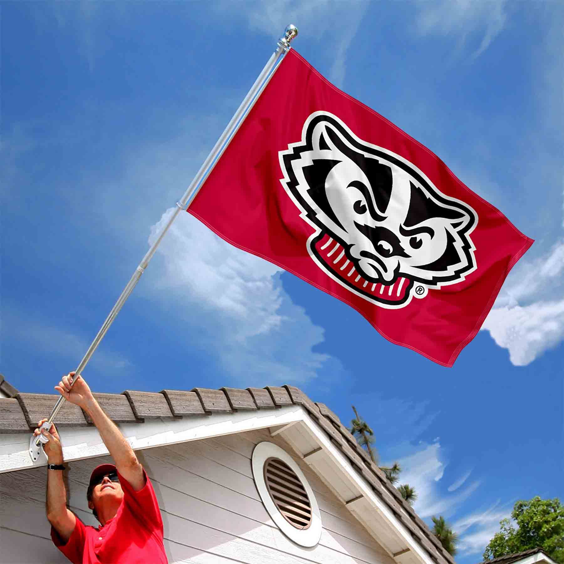 UW Wisconsin Bucky Badger Banner Flag - Sports Collectibles, Sports Memorabilia, Sports Fan Shop, Sports Gifts