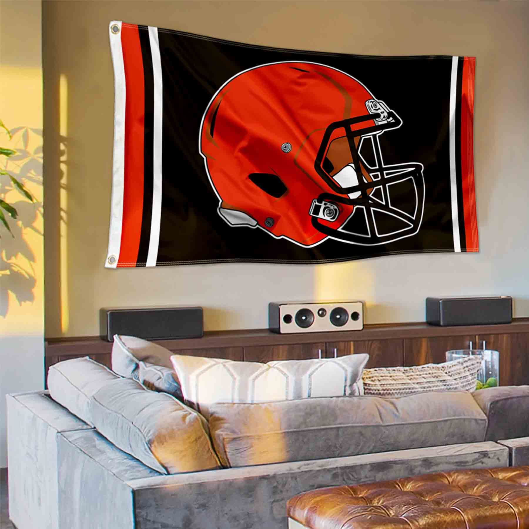 WinCraft Cleveland Browns New Helmet Grommet Pole Flag - Sports Collectibles, Sports Memorabilia, Sports Fan Shop, Sports Gifts