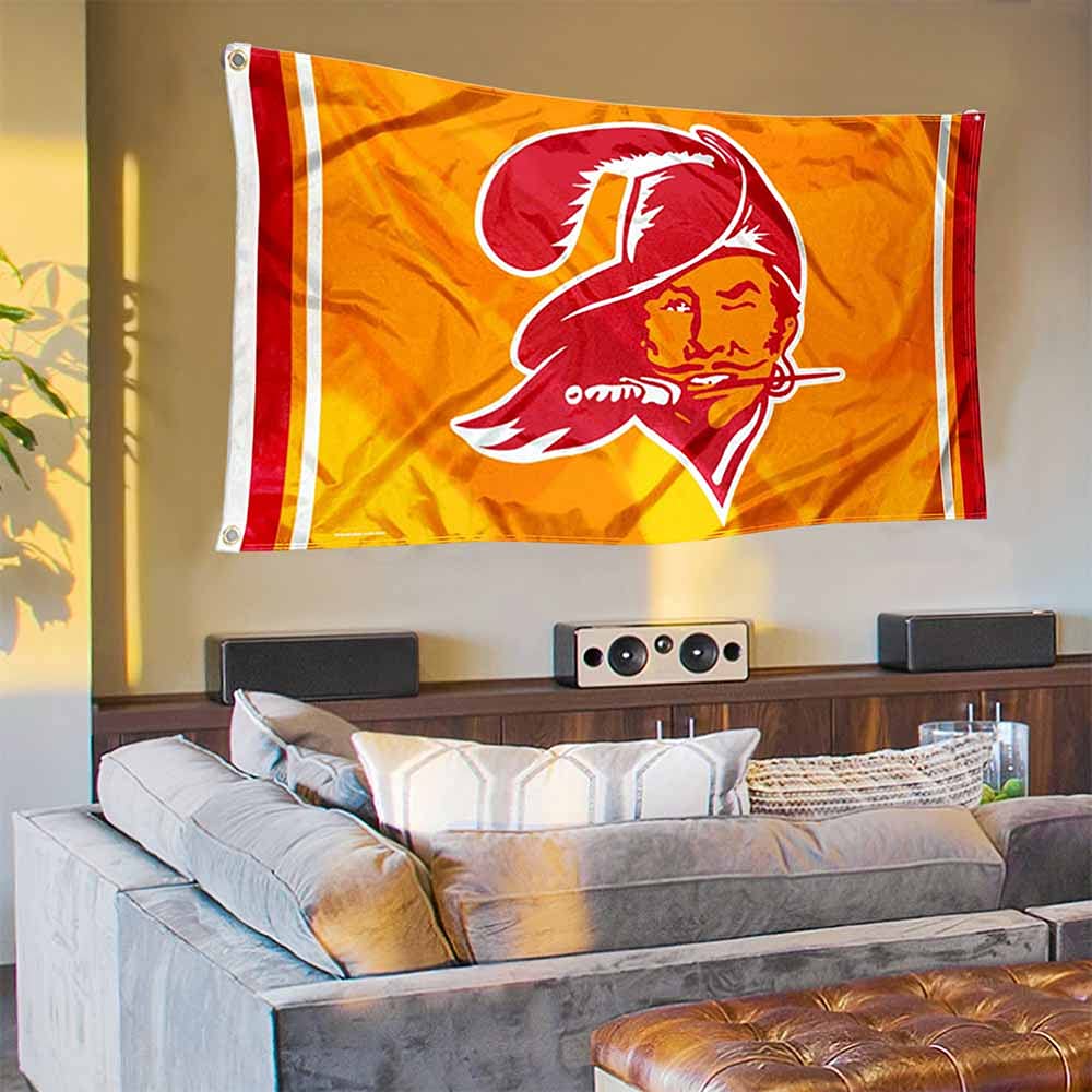 Tampa Bay Buccaneers Throwback Vintage Retro Banner and Tapestry Wall Tack Pads - Sports Collectibles, Sports Memorabilia, Sports Fan Shop, Sports Gifts