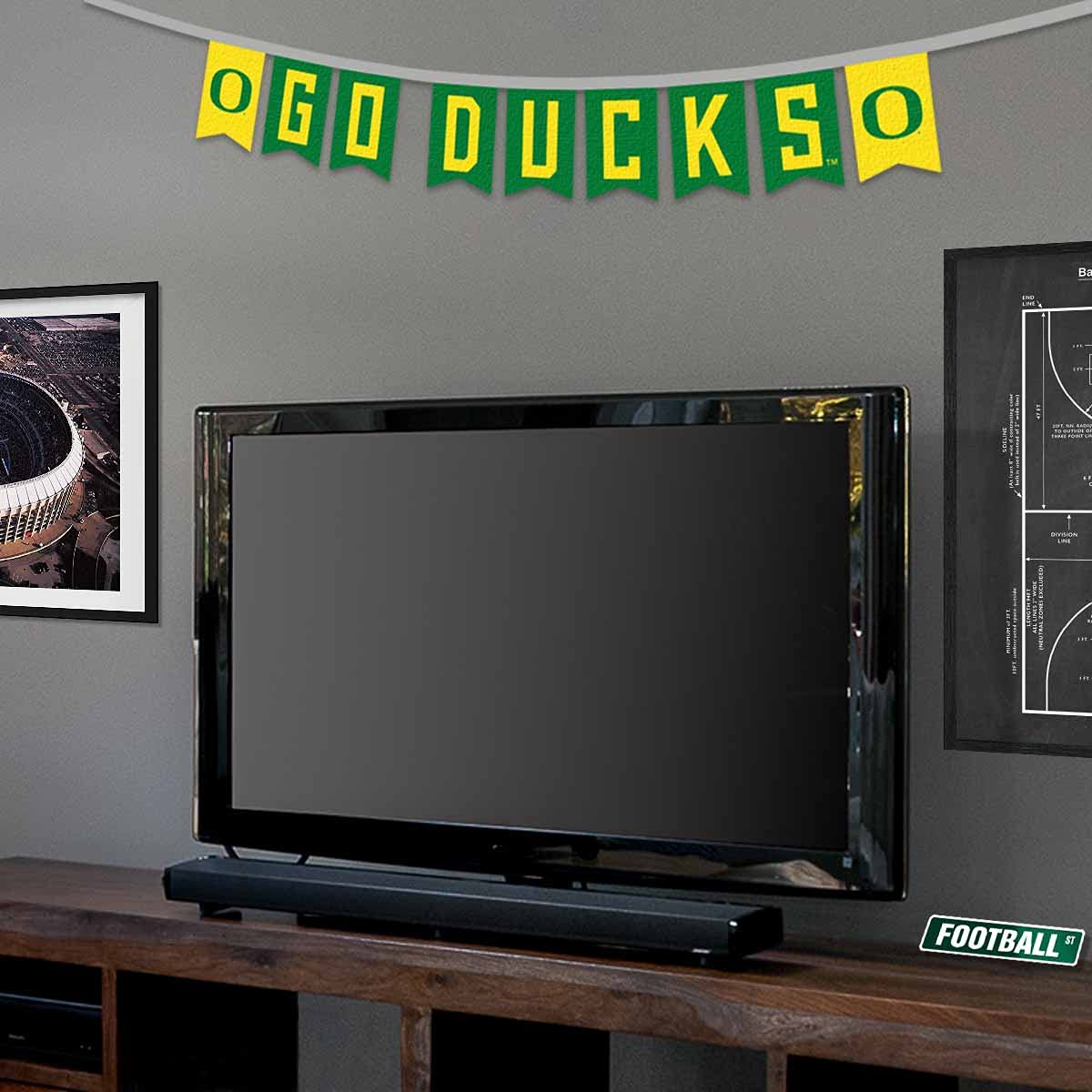 Ducks Banner String Pennant Flags - Sports Collectibles, Sports Memorabilia, Sports Fan Shop, Sports Gifts