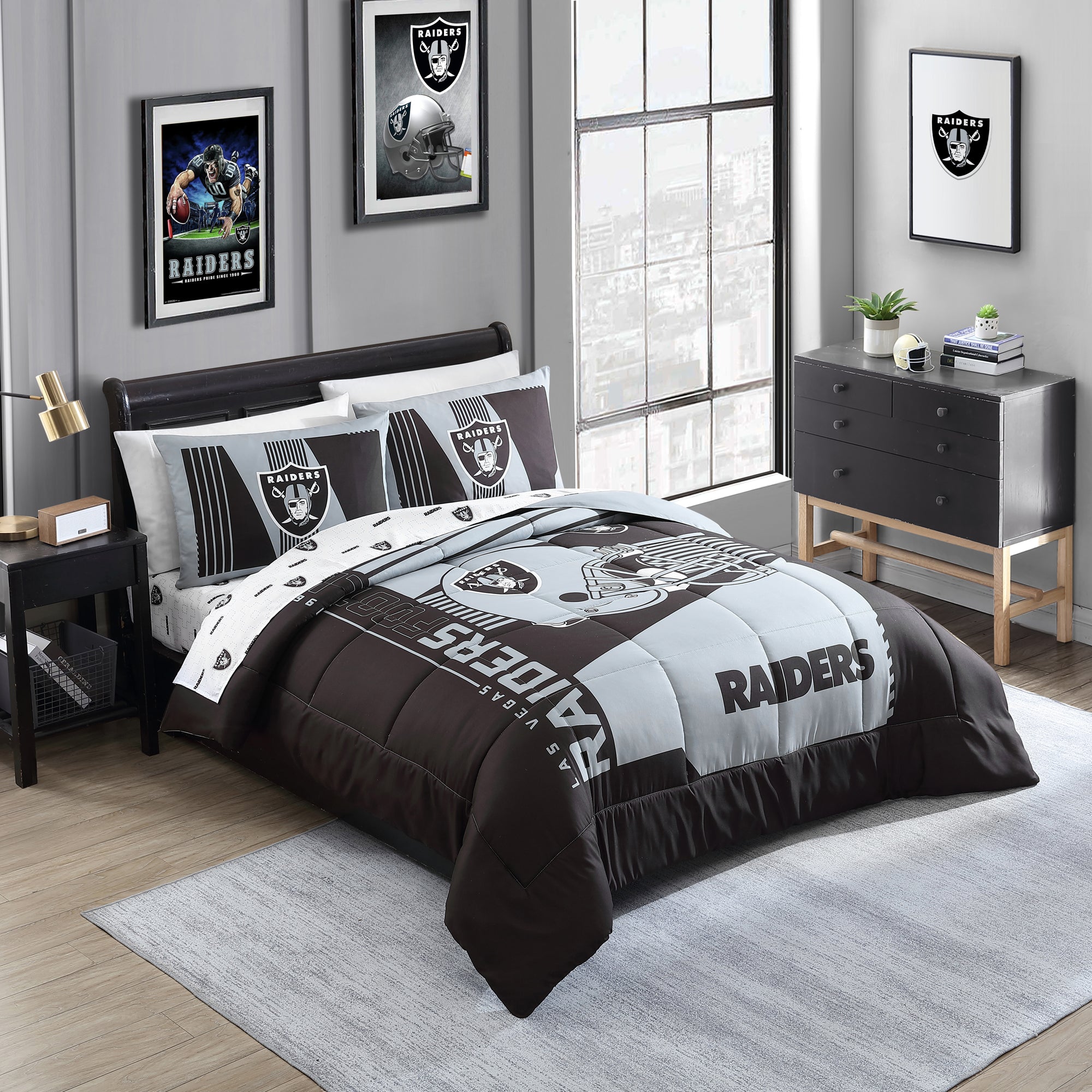 Las Vegas Raiders Status Bed In A Bag Queen