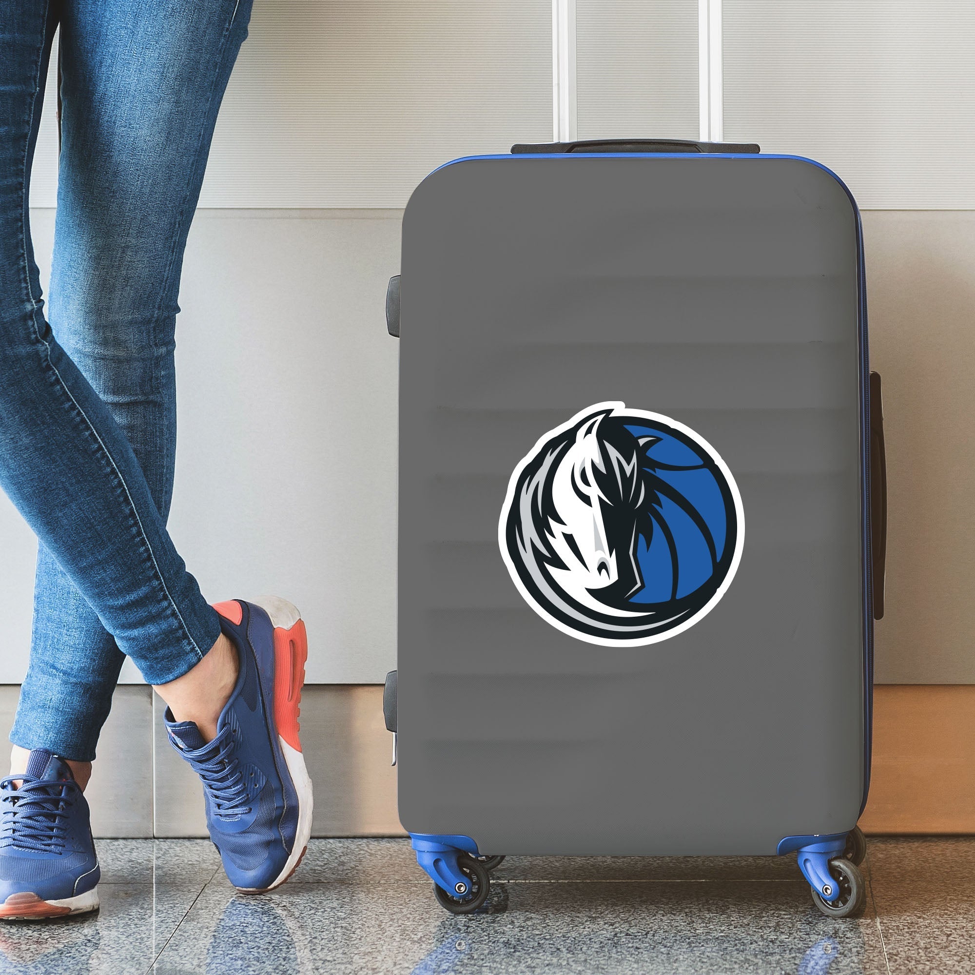 NBA - Dallas Mavericks Large Decal - Sports Gifts, Sports Memorabilia, Sports Collectibles, Fan Shop