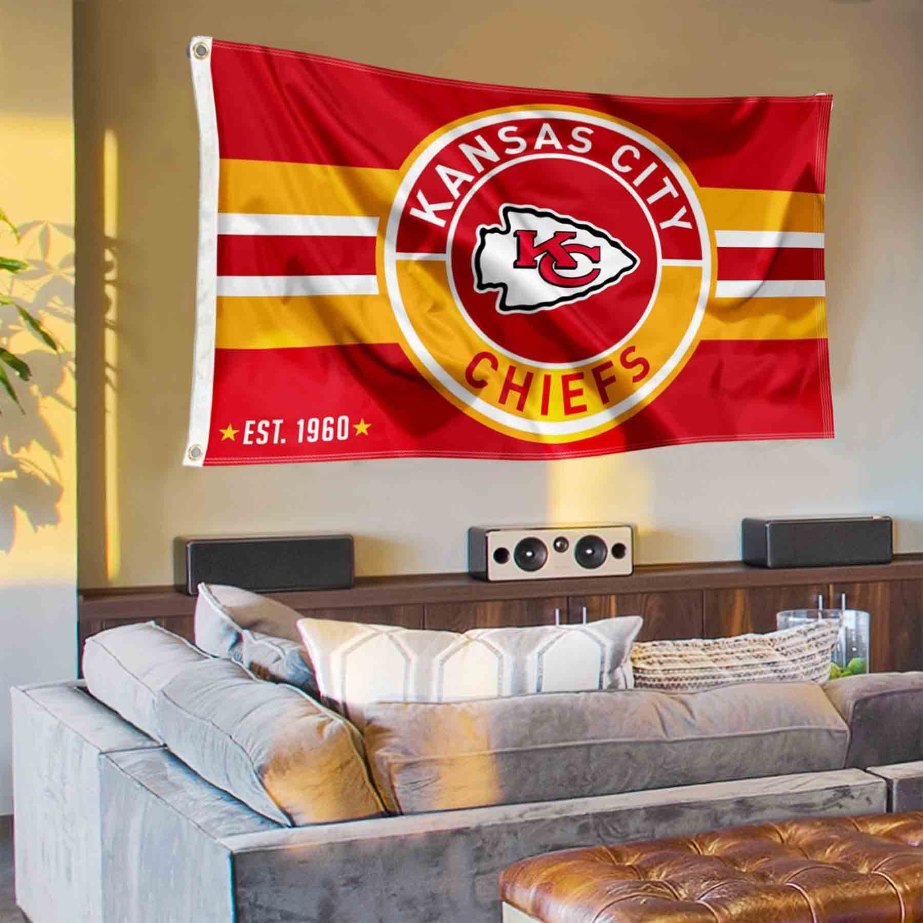 Kansas City Chiefs Patch Button Banner and Tapestry Wall Tack Pads - Sports Collectibles, Sports Memorabilia, Sports Fan Shop, Sports Gifts