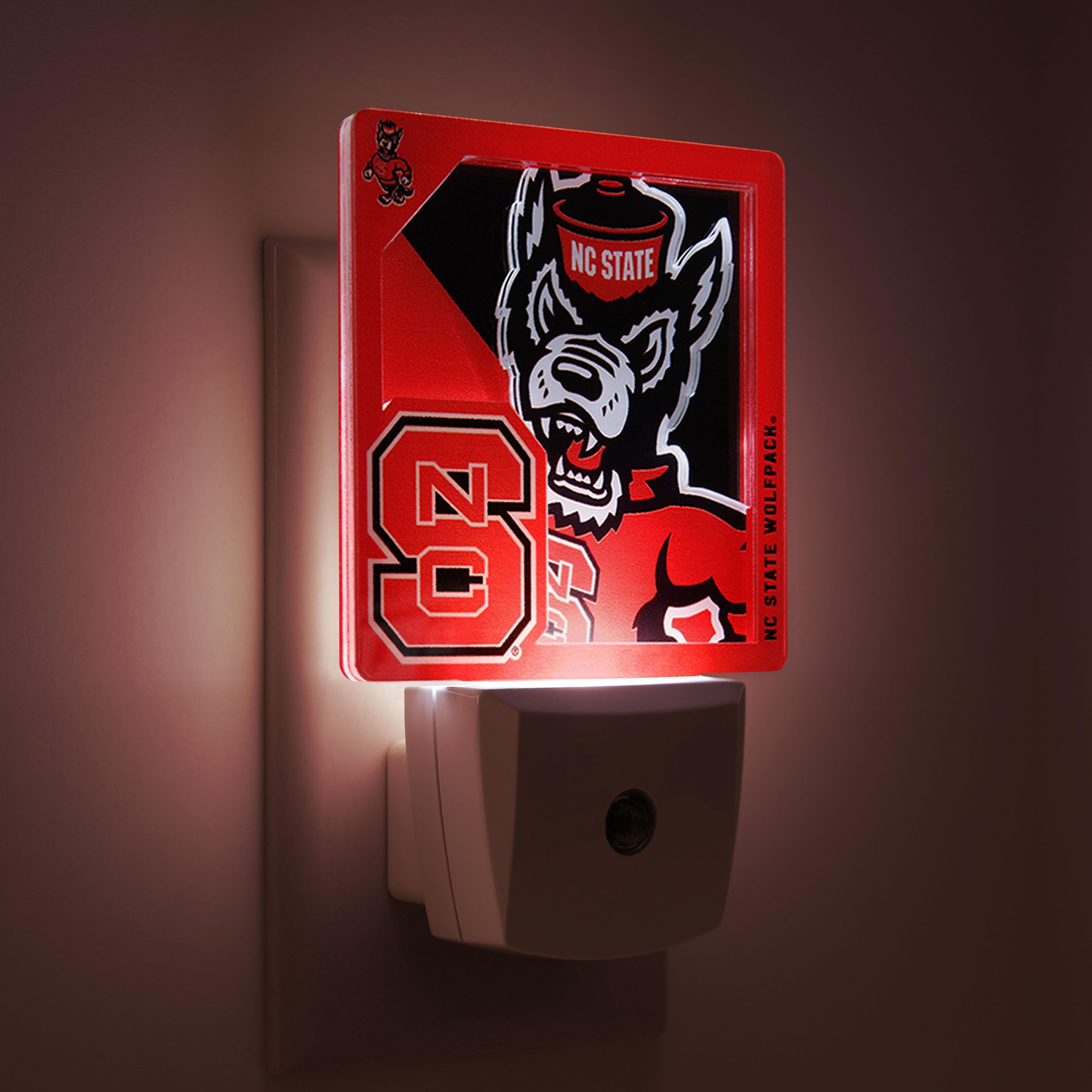 YouTheFan NCAA NC State Wolfpack Logo Series Nite Light - Sports Collectibles, Sports Memorabilia, Sports Fan Shop, Sports Gifts
