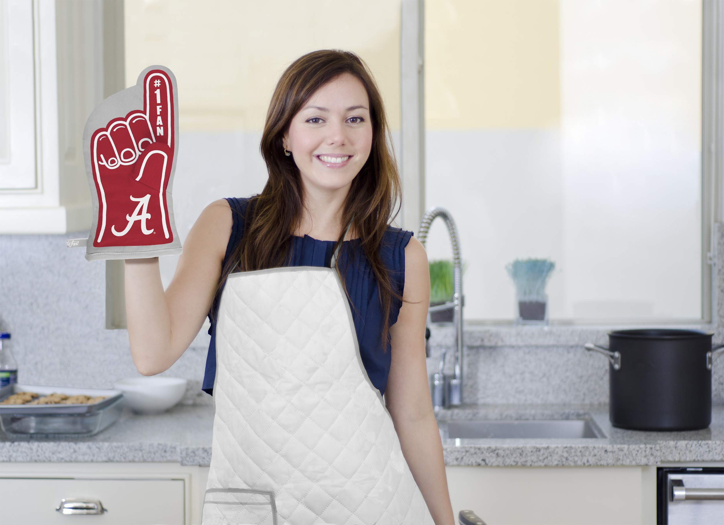 YouTheFan NCAA Alabama Crimson Tide #1 Oven Mitt 13.25" x 6.5" - Sports Collectibles, Sports Memorabilia, Sports Fan Shop, Sports Gifts