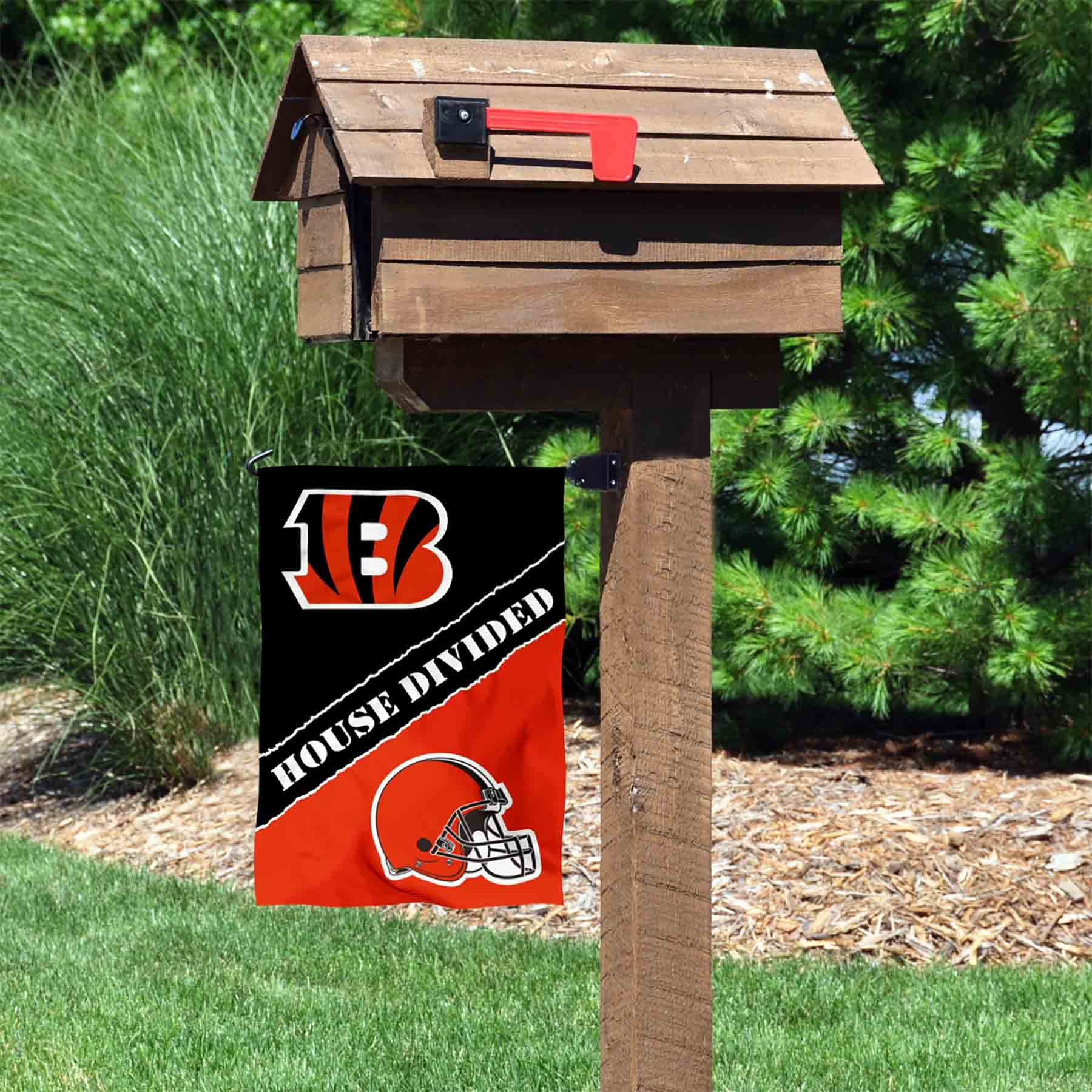 WinCraft House Divided Bengals and Browns Double Sided Garden Flag - Sports Collectibles, Sports Memorabilia, Sports Fan Shop, Sports Gifts