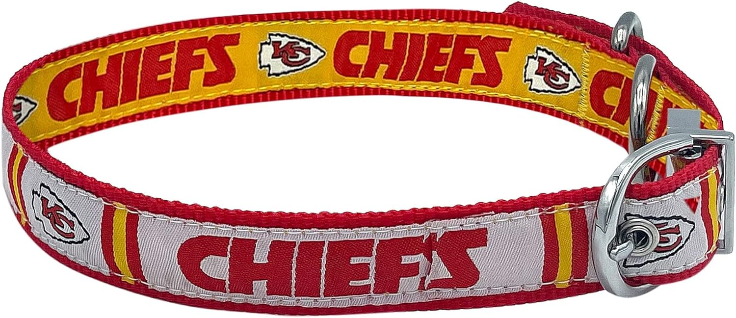 Kansas City Chiefs Reversible Collar Pets First - Sports Collectibles, Sports Memorabilia, Sports Fan Shop, Sports Gifts