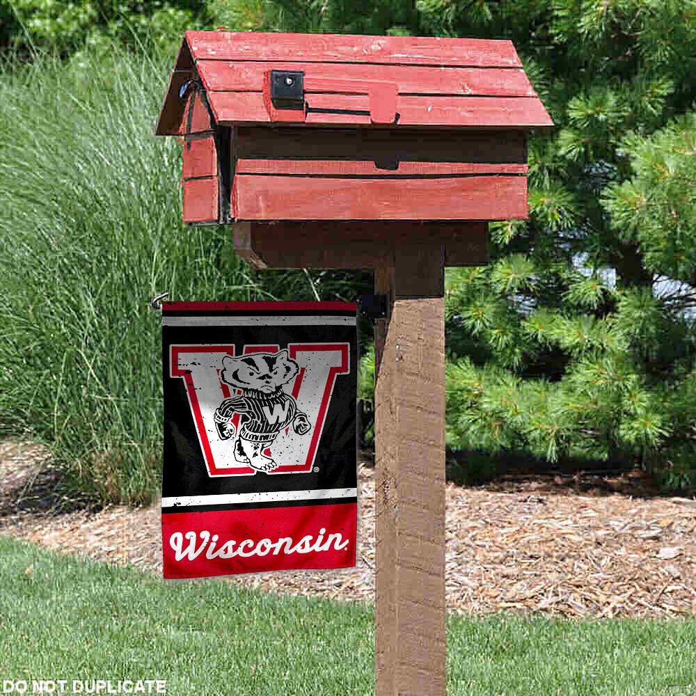 WinCraft UW Badgers Throwback Vintage Retro Garden Flag - Sports Collectibles, Sports Memorabilia, Sports Fan Shop, Sports Gifts