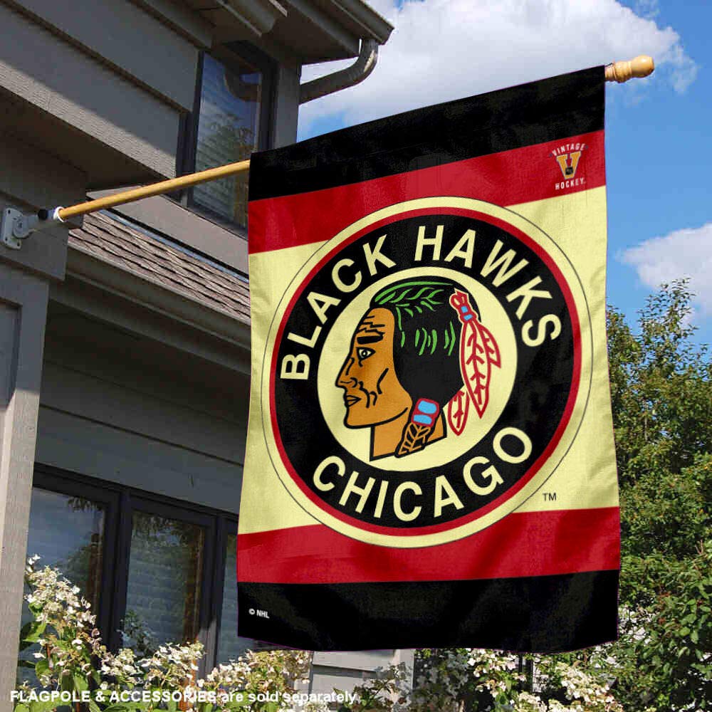 WinCraft Chicago Blackhawks Vintage Retro Two Sided House Flag - Sports Collectibles, Sports Memorabilia, Sports Fan Shop, Sports Gifts