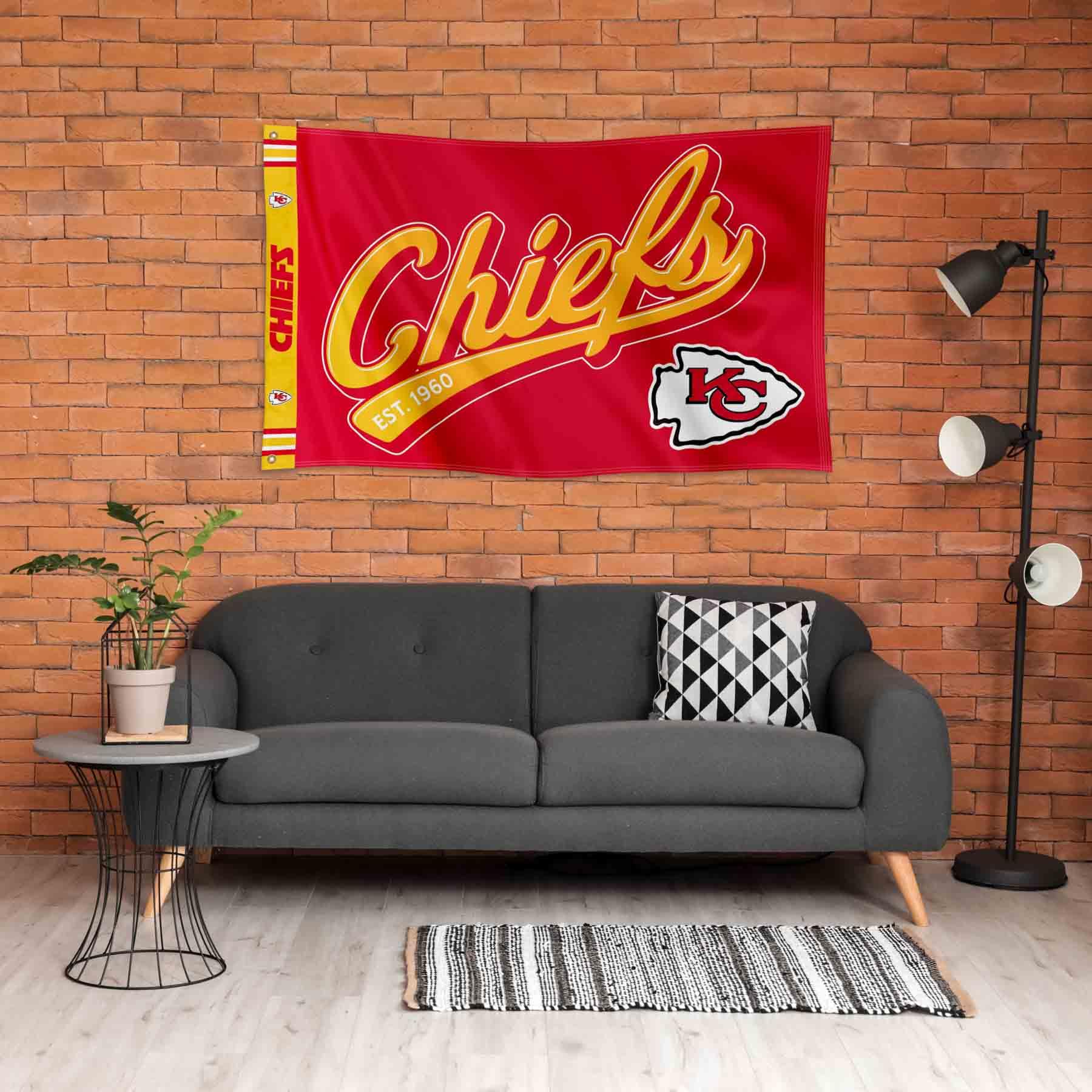 WinCraft Kansas City Chiefs Script Logo Premium Flag - Sports Collectibles, Sports Memorabilia, Sports Fan Shop, Sports Gifts