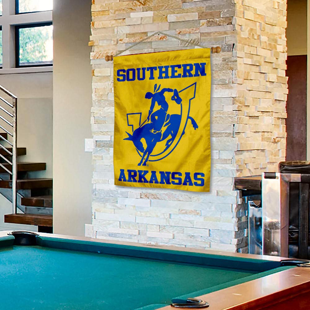 Southern Arkansas Muleriders House Flag and Wood Banner Pole Set - Sports Collectibles, Sports Memorabilia, Sports Fan Shop, Sports Gifts