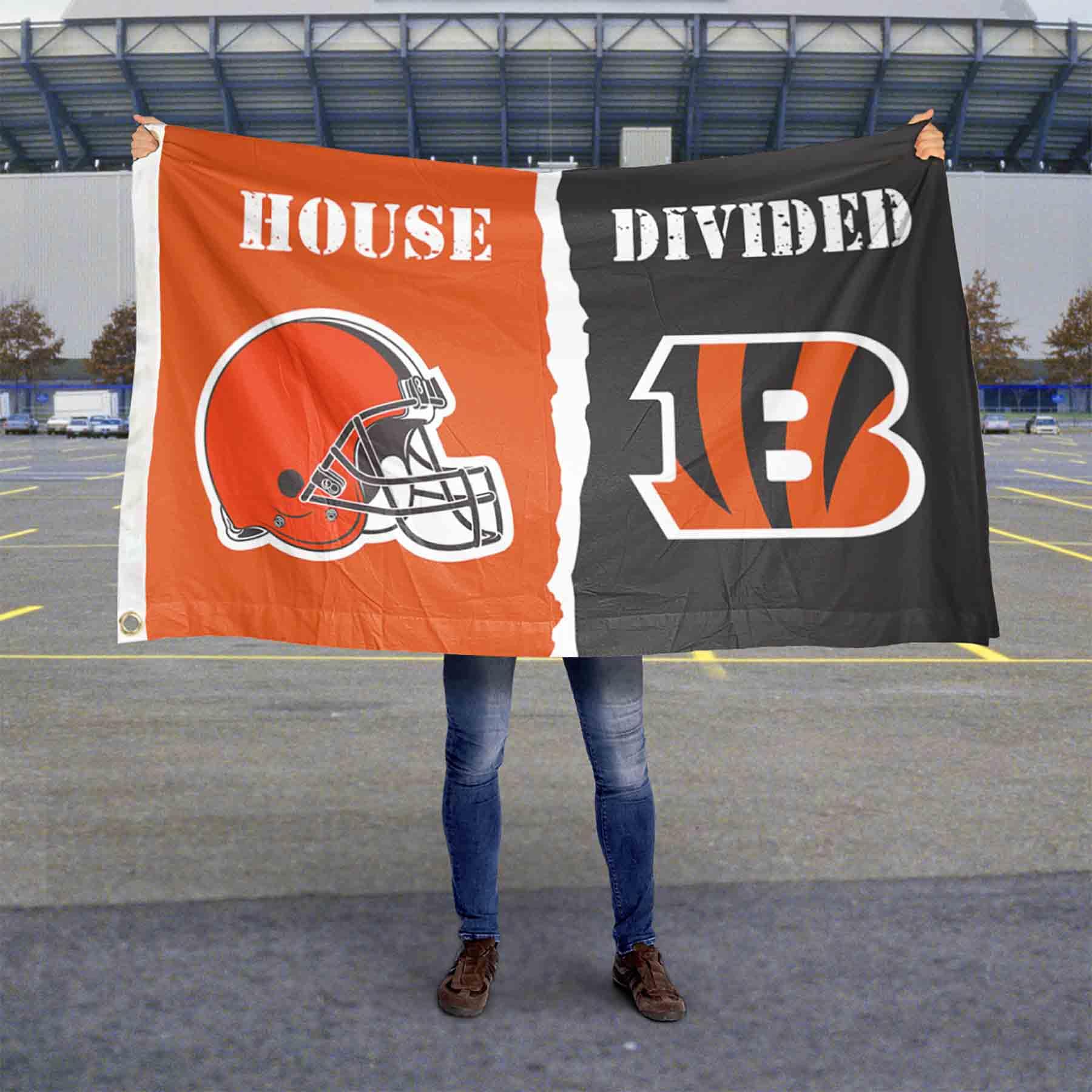 WinCraft Browns and Bengals House Divided Flag Rivalry Banner - Sports Collectibles, Sports Memorabilia, Sports Fan Shop, Sports Gifts