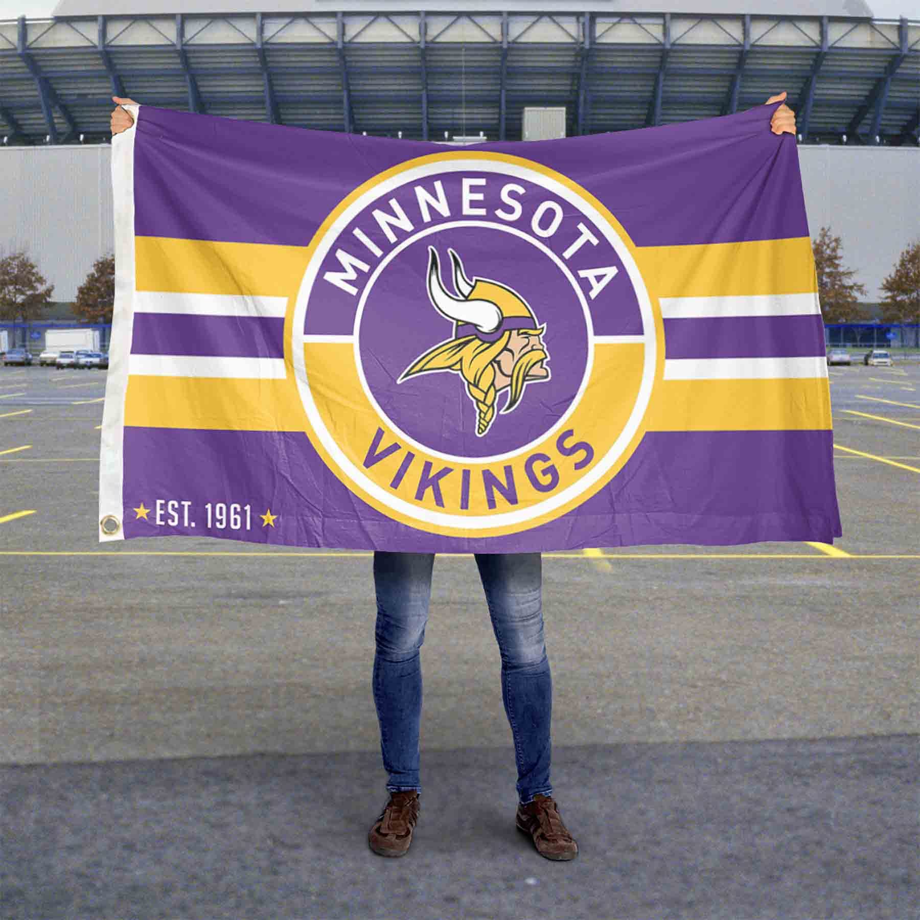 WinCraft Minnesota Vikings Patch Button Circle Logo Flag Large 3x5 Banner - Sports Collectibles, Sports Memorabilia, Sports Fan Shop, Sports Gifts