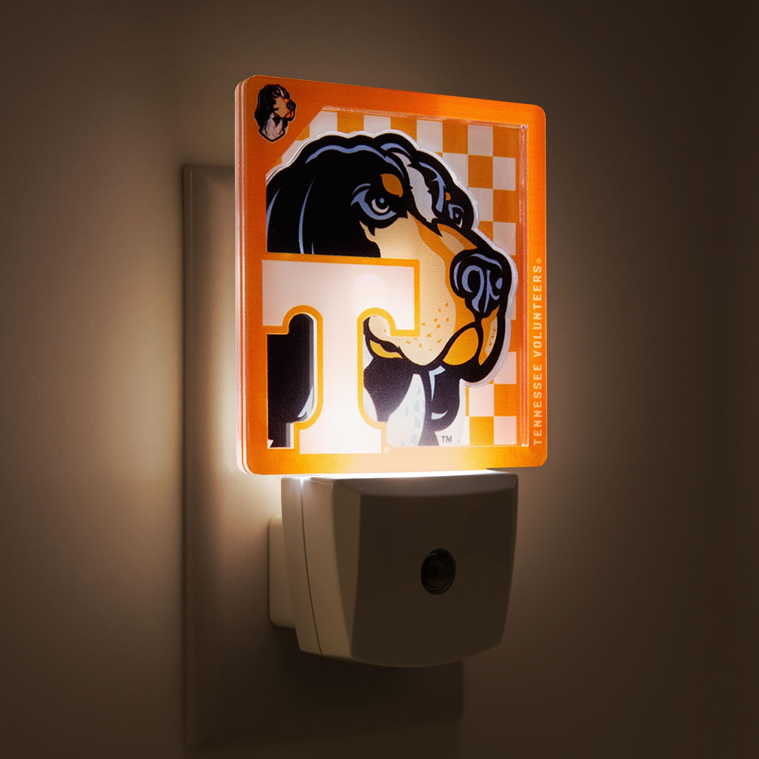 YouTheFan NCAA Tennessee Volunteers Logo Series Nite Light - Sports Collectibles, Sports Memorabilia, Sports Fan Shop, Sports Gifts