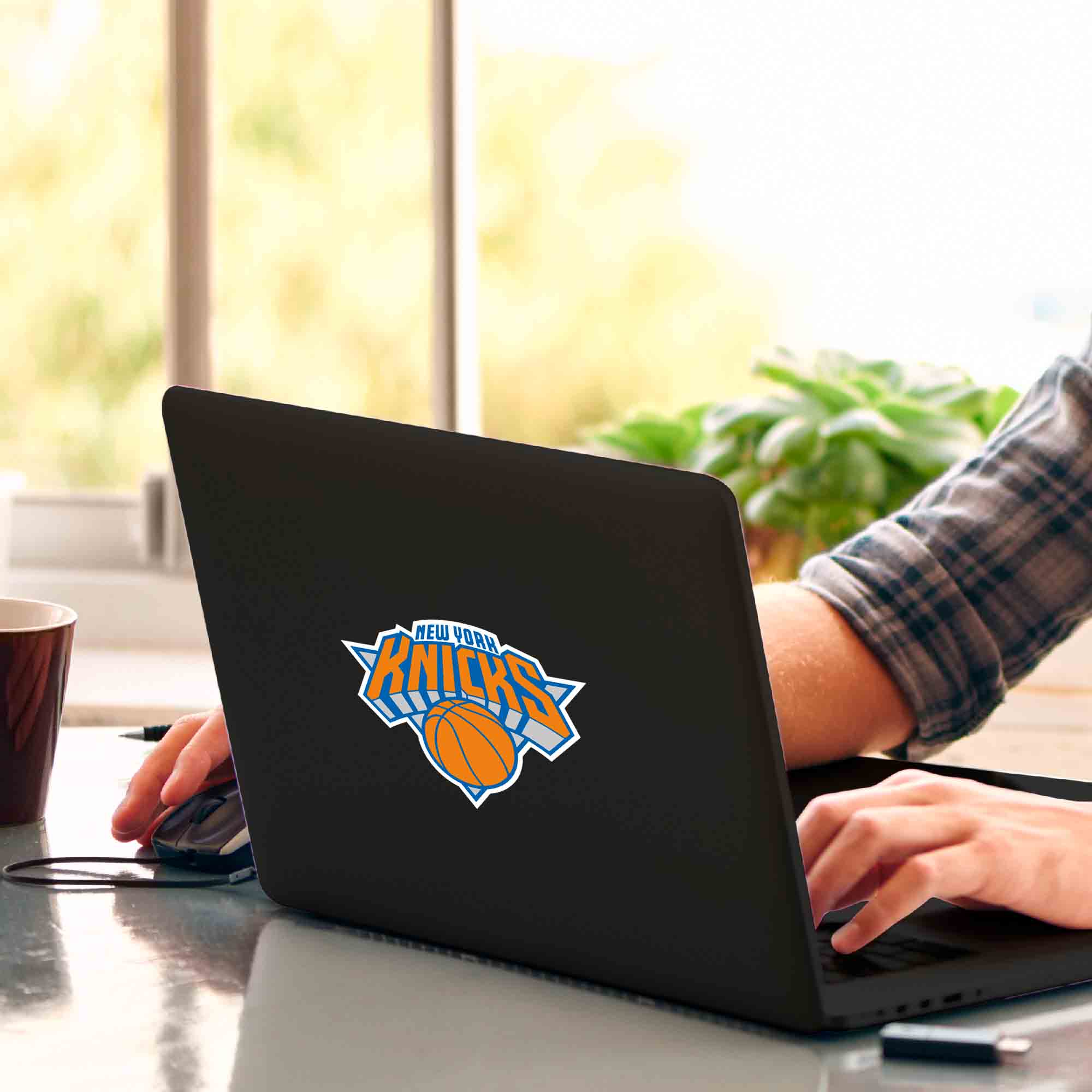 NBA - New York Knicks Matte Decal - Sports Gifts, Sports Memorabilia, Sports Collectibles, Fan Shop