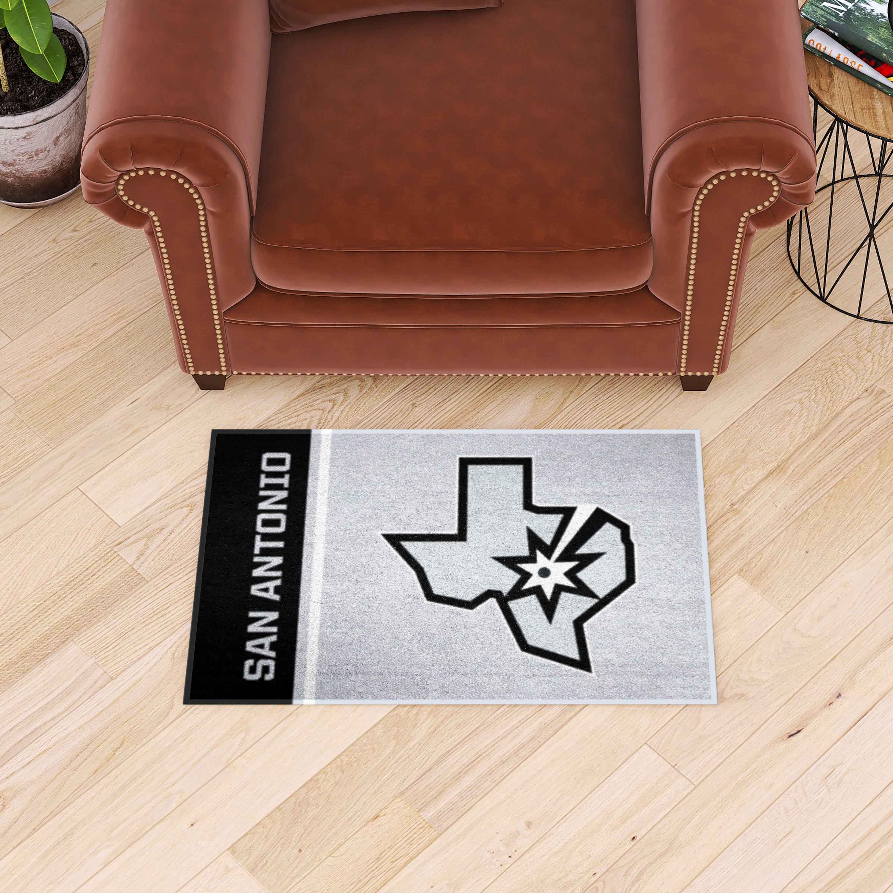 NBA - San Antonio Spurs Starter Mat - Uniform - Sports Gifts, Sports Memorabilia, Sports Collectibles, Fan Shop