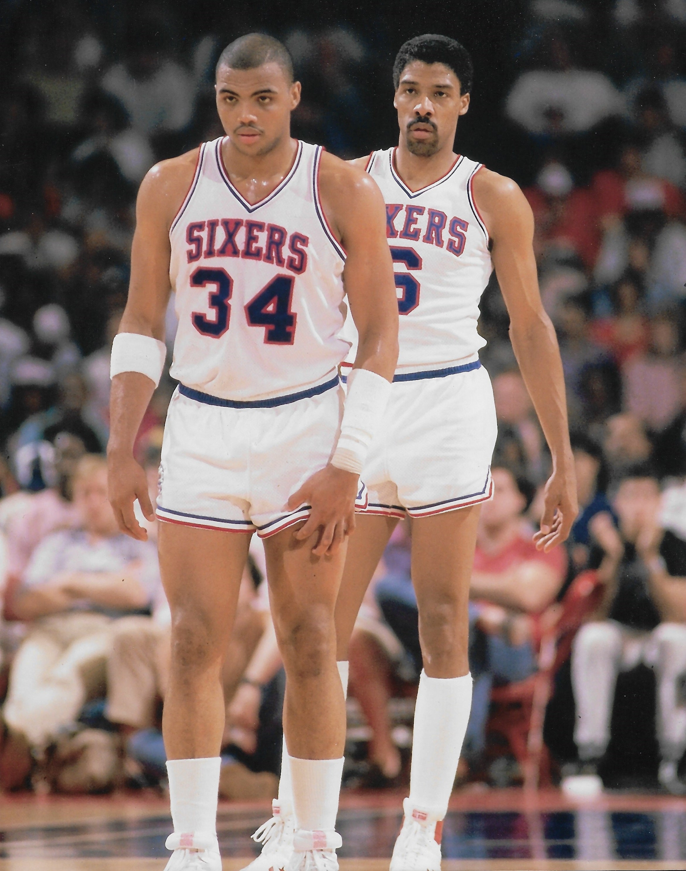 Charles Barkley & Julius Erving in Action Philadelphia 76ers 8" x 10" Basketball Photo - Sports Collectibles, Sports Memorabilia, Sports Fan Shop, Sports Gifts