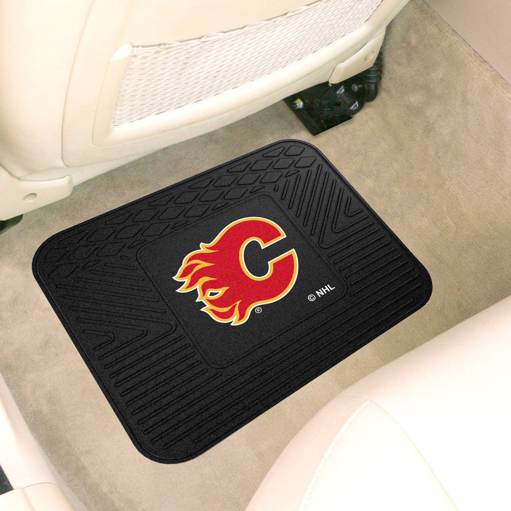 NHL - Calgary Flames Utility Mat - Sports Gifts, Sports Memorabilia, Sports Collectibles, Fan Shop