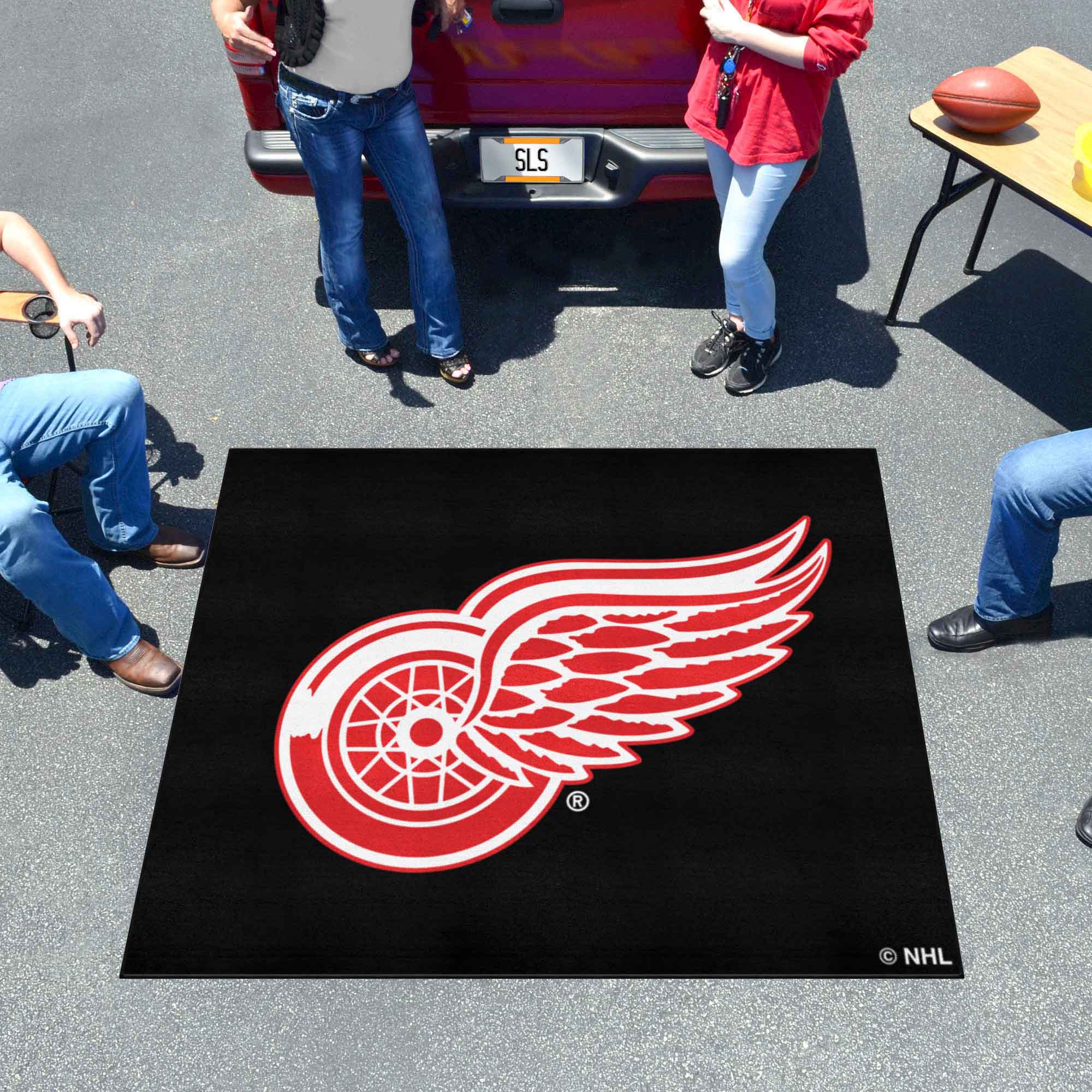 NHL - Detroit Red Wings Tailgater Mat - Sports Gifts, Sports Memorabilia, Sports Collectibles, Fan Shop