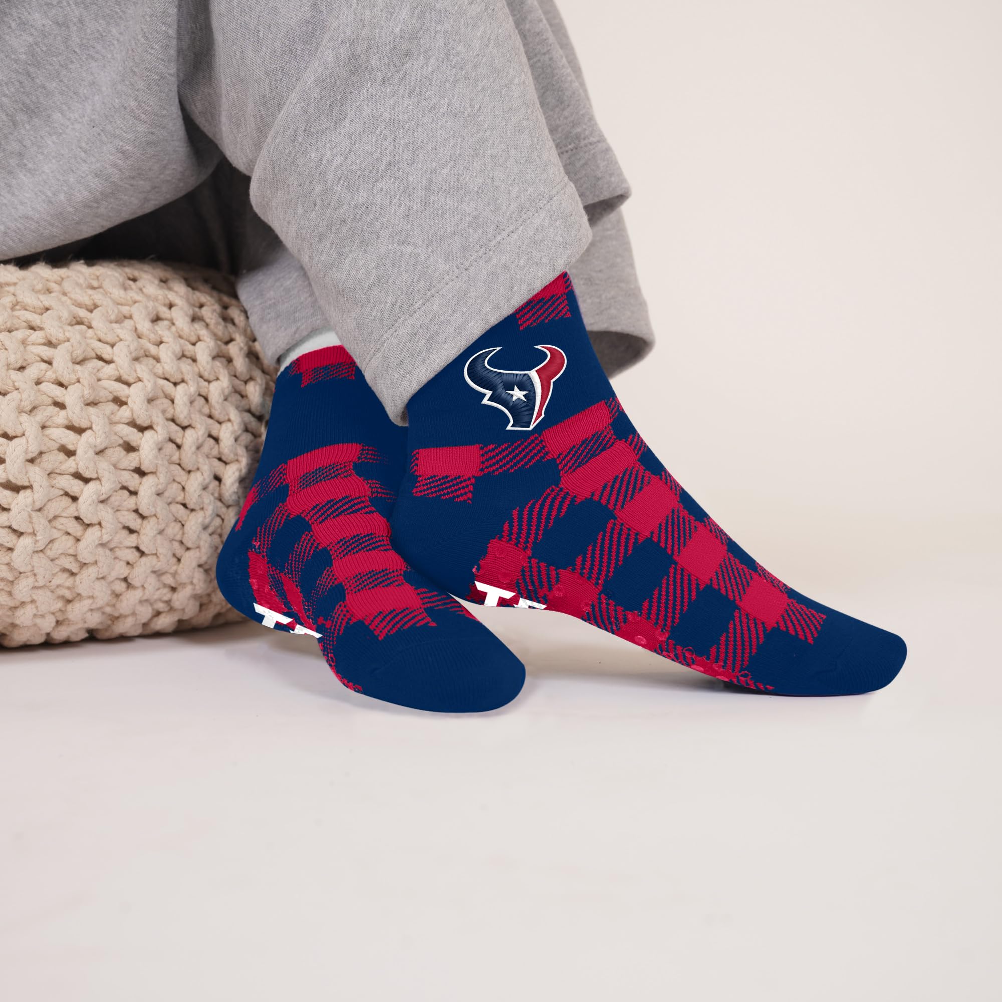 For Bare Feet NFL HOUSTON TEXANS Cozy Buff Plush Cabin Sock Team Color OSFM - Sports Gifts, Sports Memorabilia, Sports Collectibles, Fan Shop