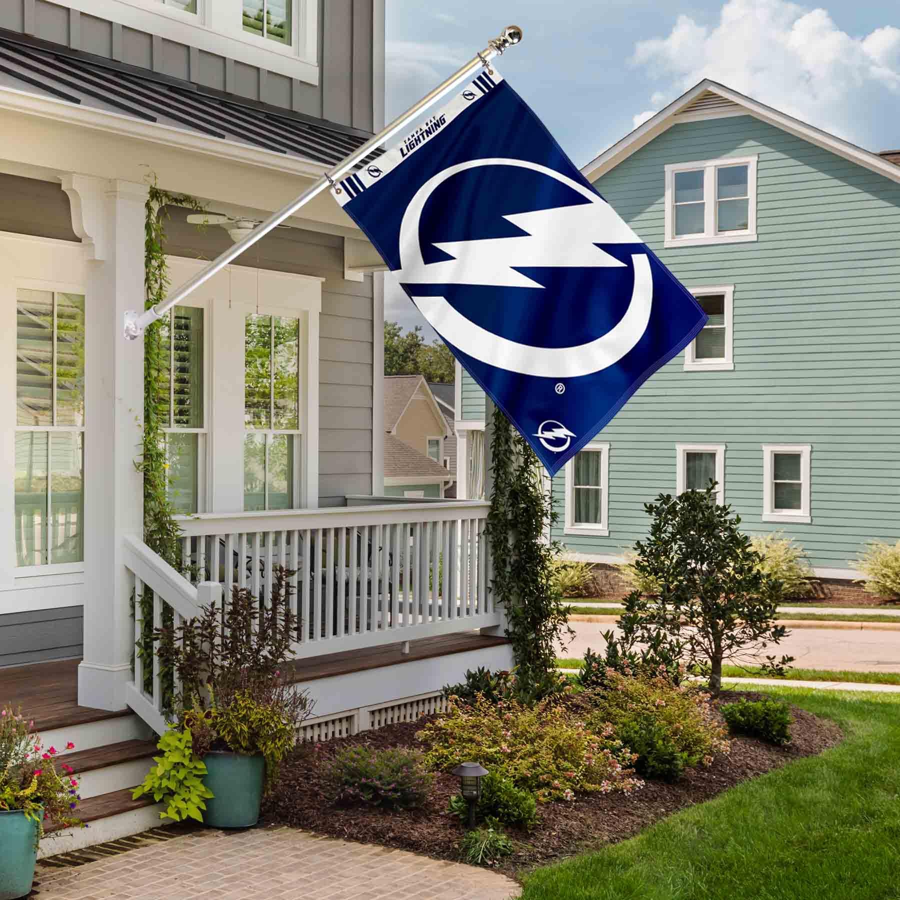 WinCraft Tampa Bay Lightning Printed Header 3x5 Premium Banner Flag - Sports Collectibles, Sports Memorabilia, Sports Fan Shop, Sports Gifts