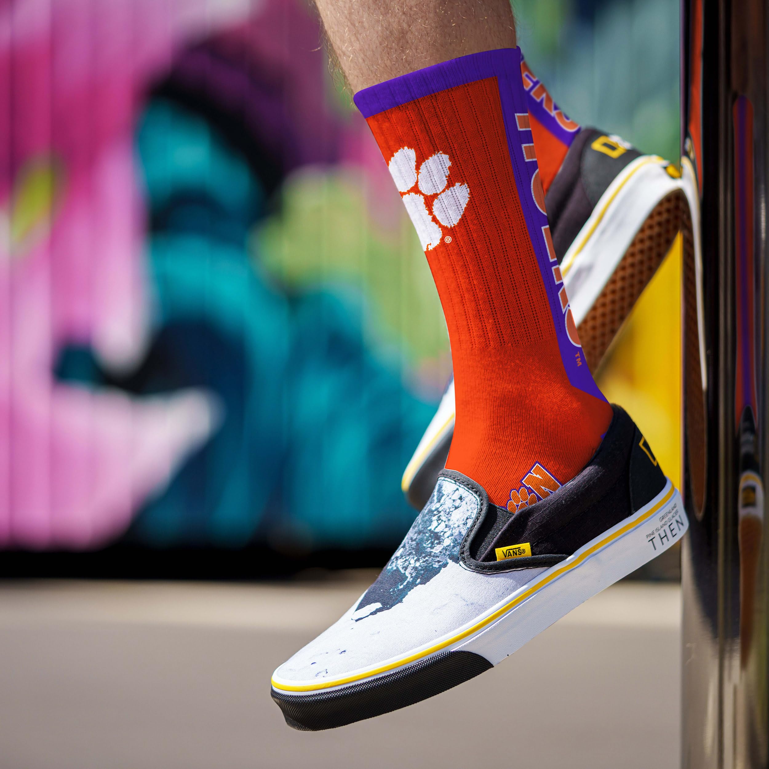 For Bare Feet NCAA CLEMSON TIGERS MVP Crew Sock Team Color Large - Sports Gifts, Sports Memorabilia, Sports Collectibles, Fan Shop