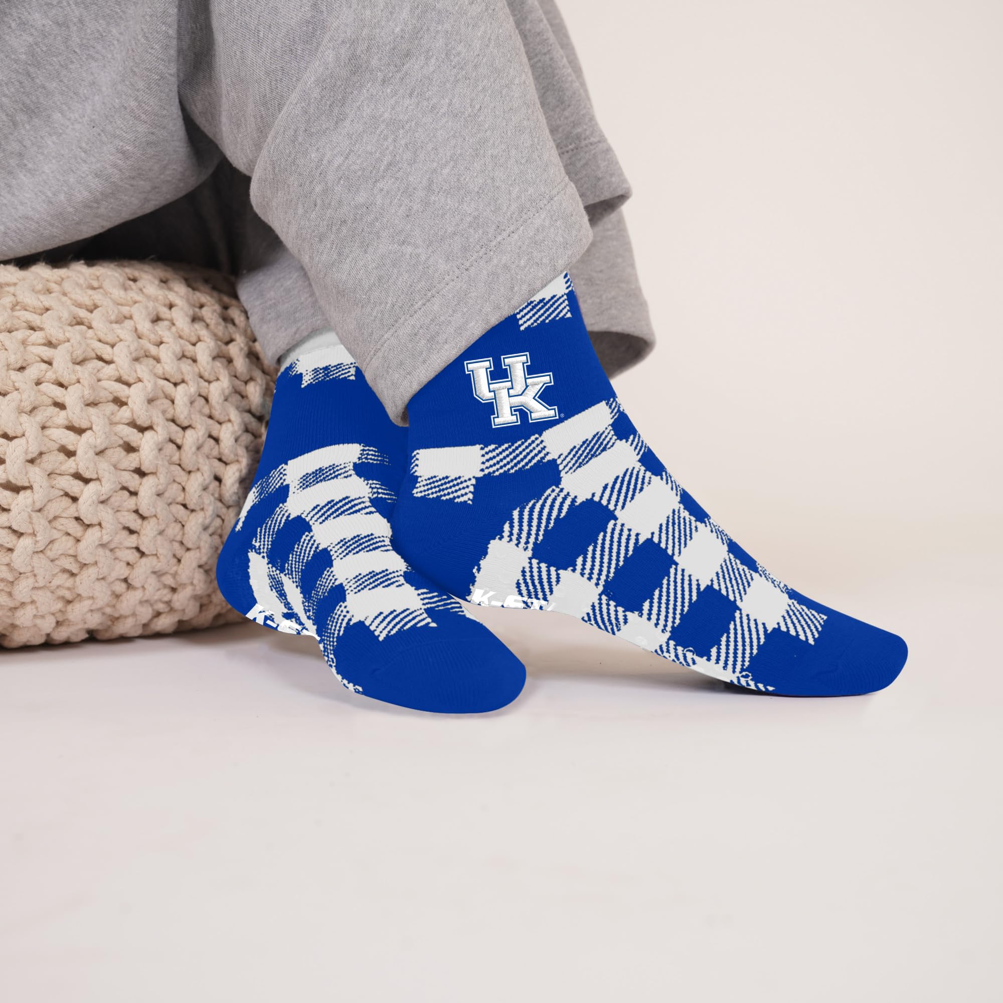 For Bare Feet NCAA KENTUCKY WILDCATS Cozy Buff Plush Cabin Sock Team Color OSFM - Sports Gifts, Sports Memorabilia, Sports Collectibles, Fan Shop