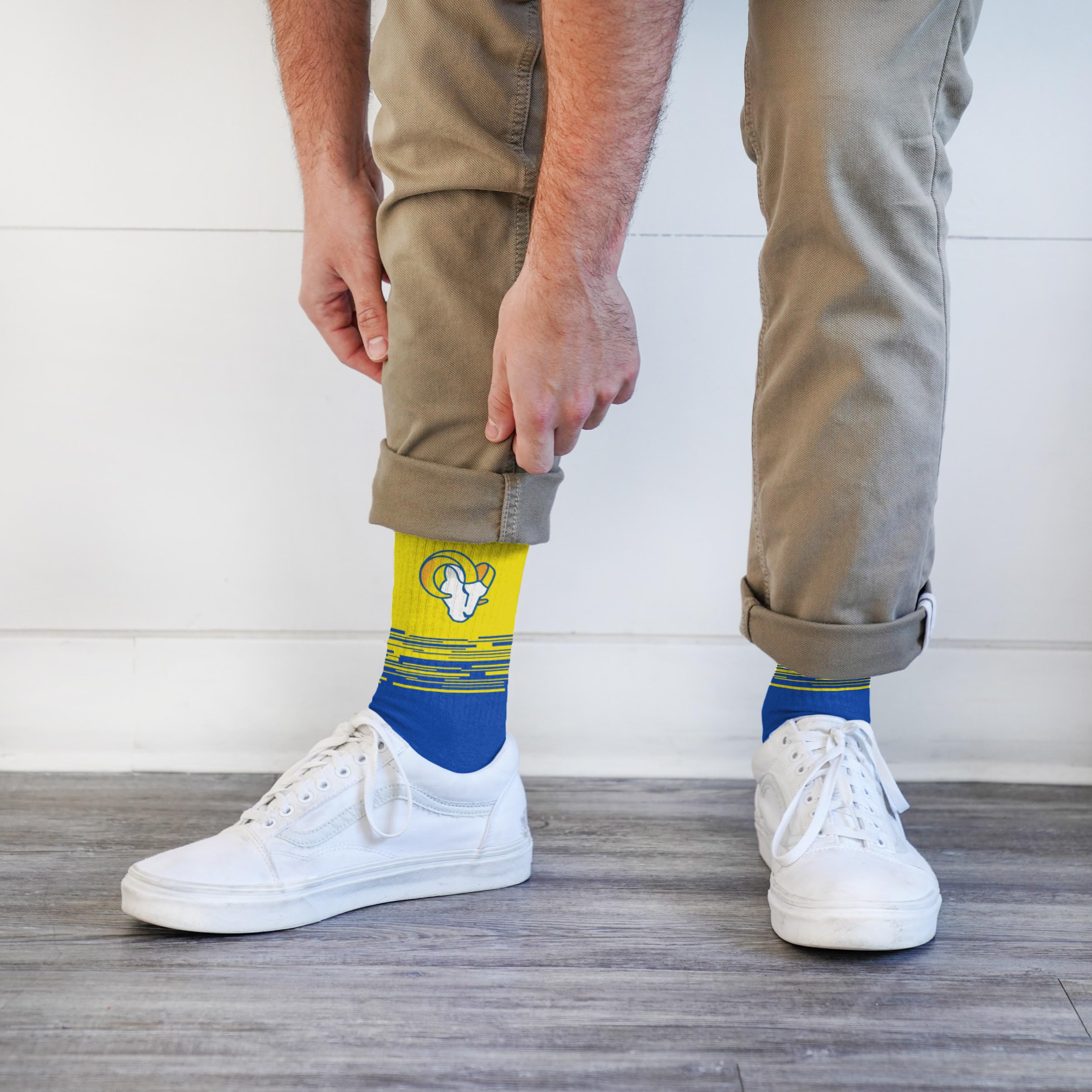 For Bare Feet NFL LOS ANGELES RAMS Elevate Premium Dress Crew Sock Team Color Large - Sports Gifts, Sports Memorabilia, Sports Collectibles, Fan Shop