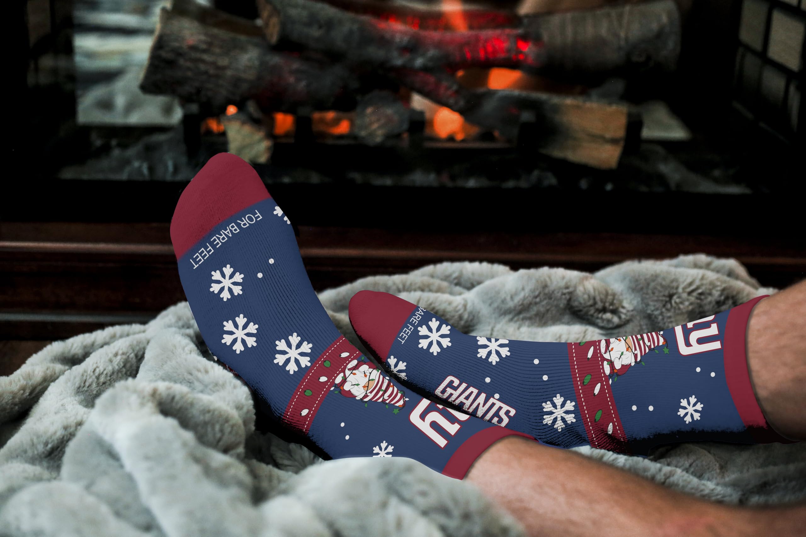 For Bare Feet NFL NEW YORK GIANTS Holiday Sweater Gnome Team Colors Large - Sports Gifts, Sports Memorabilia, Sports Collectibles, Fan Shop