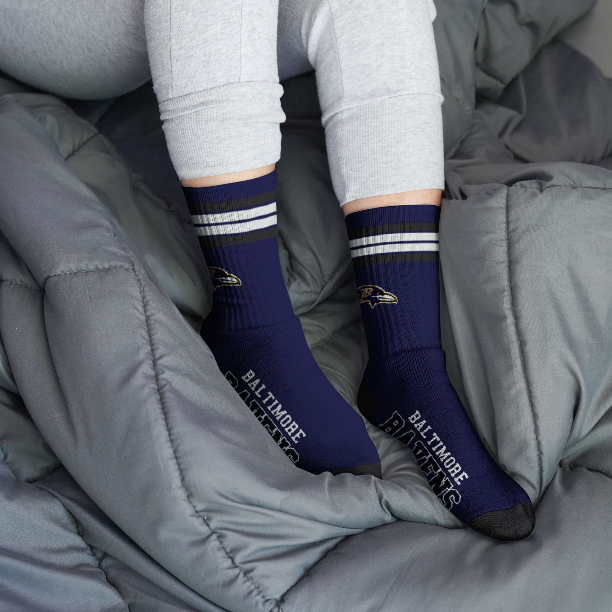 For Bare Feet NFL Youth 4 Stripe Deuce Crew Sock, Baltimore Ravens, One Size - Sports Gifts, Sports Memorabilia, Sports Collectibles, Fan Shop