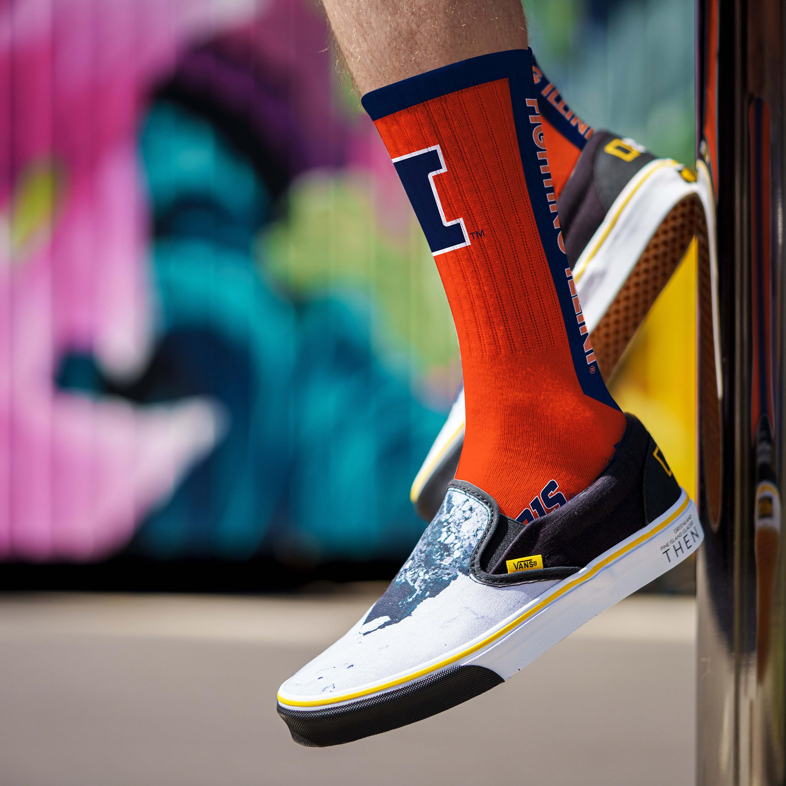 For Bare Feet NCAA ILLINOIS FIGHTING ILLINI MVP Crew Sock Team Color Large - Sports Gifts, Sports Memorabilia, Sports Collectibles, Fan Shop