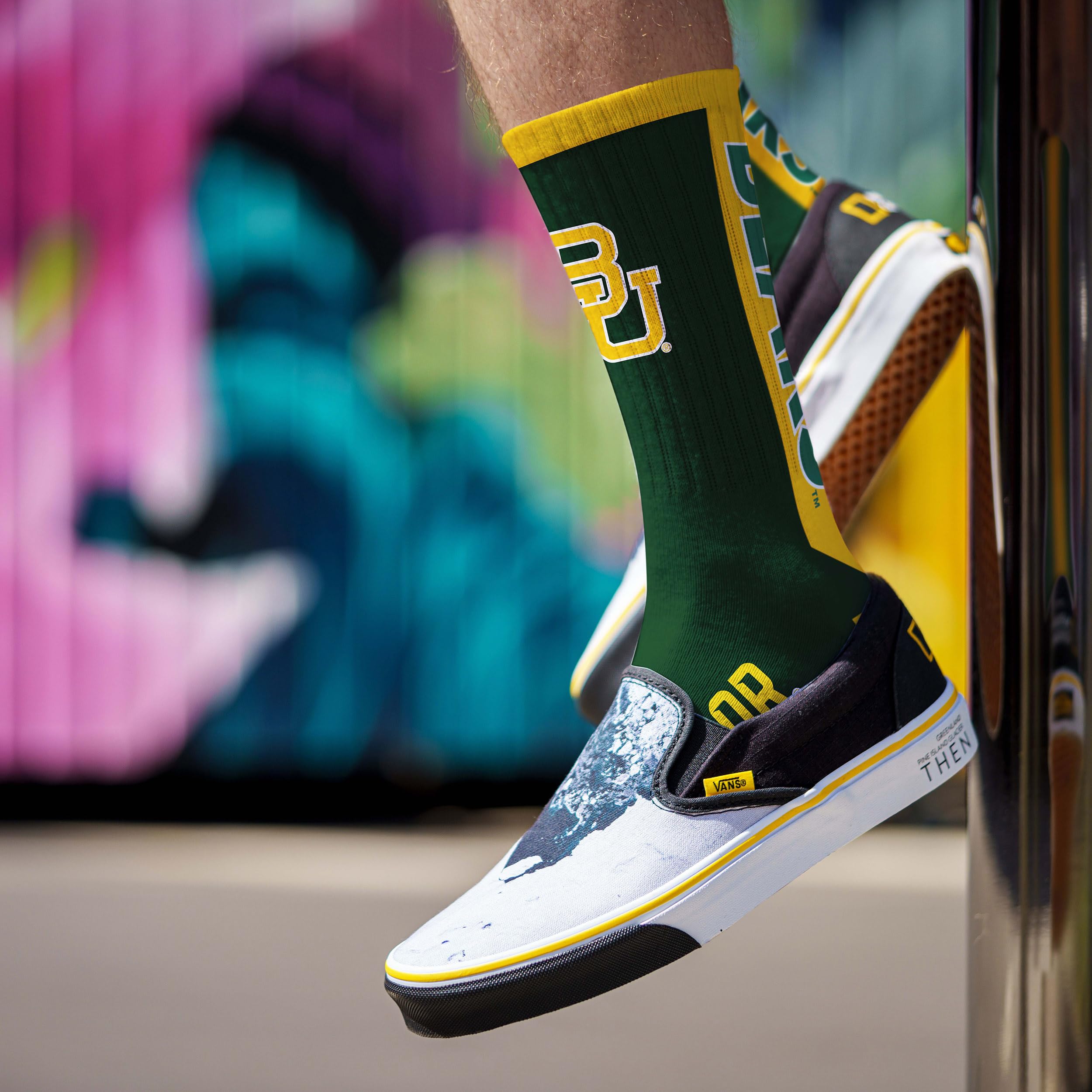 For Bare Feet NCAA BAYLOR BEARS MVP Crew Sock Team Color Large - Sports Gifts, Sports Memorabilia, Sports Collectibles, Fan Shop