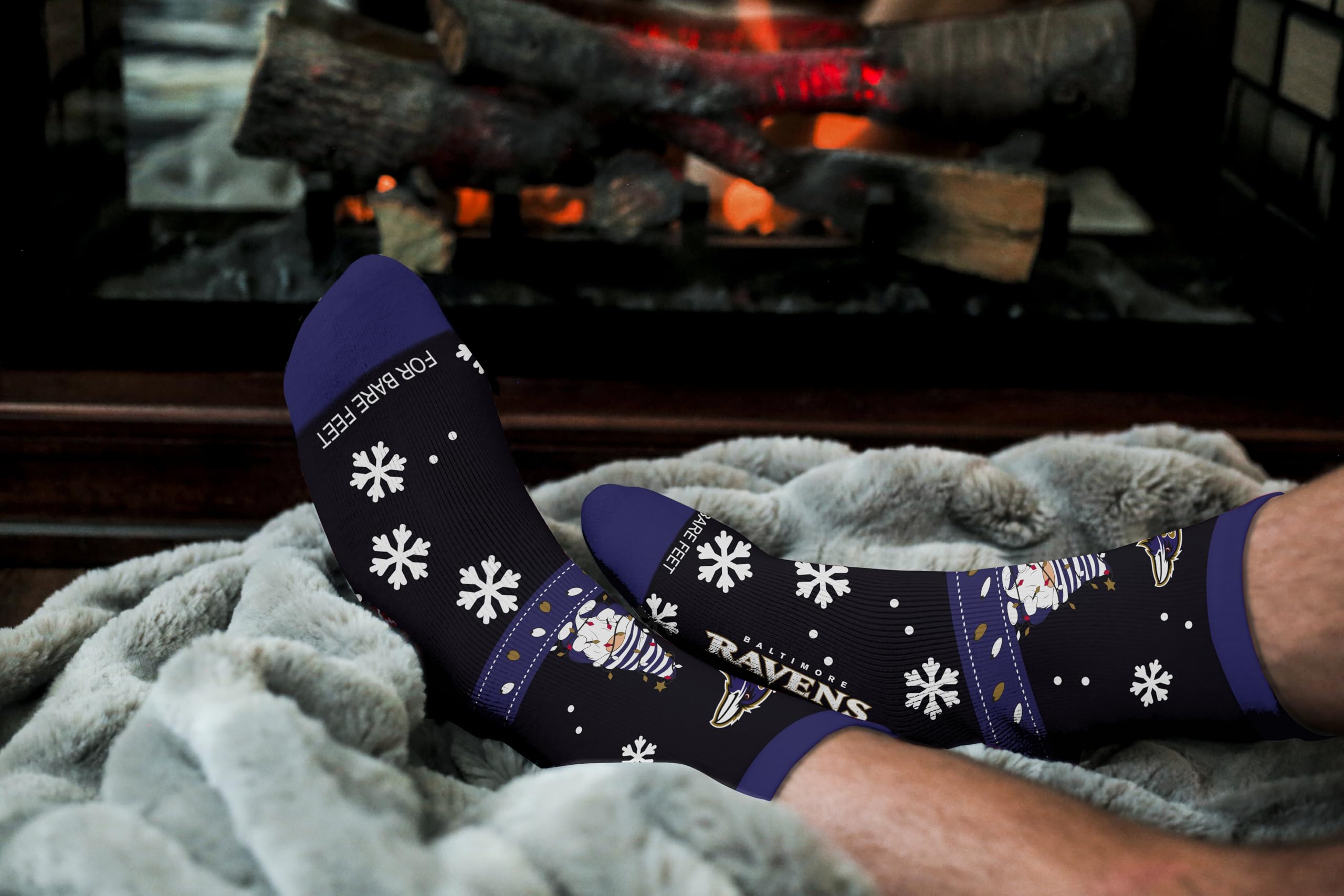 For Bare Feet NFL BALTIMORE RAVENS Holiday Sweater Gnome Team Colors Large - Sports Gifts, Sports Memorabilia, Sports Collectibles, Fan Shop