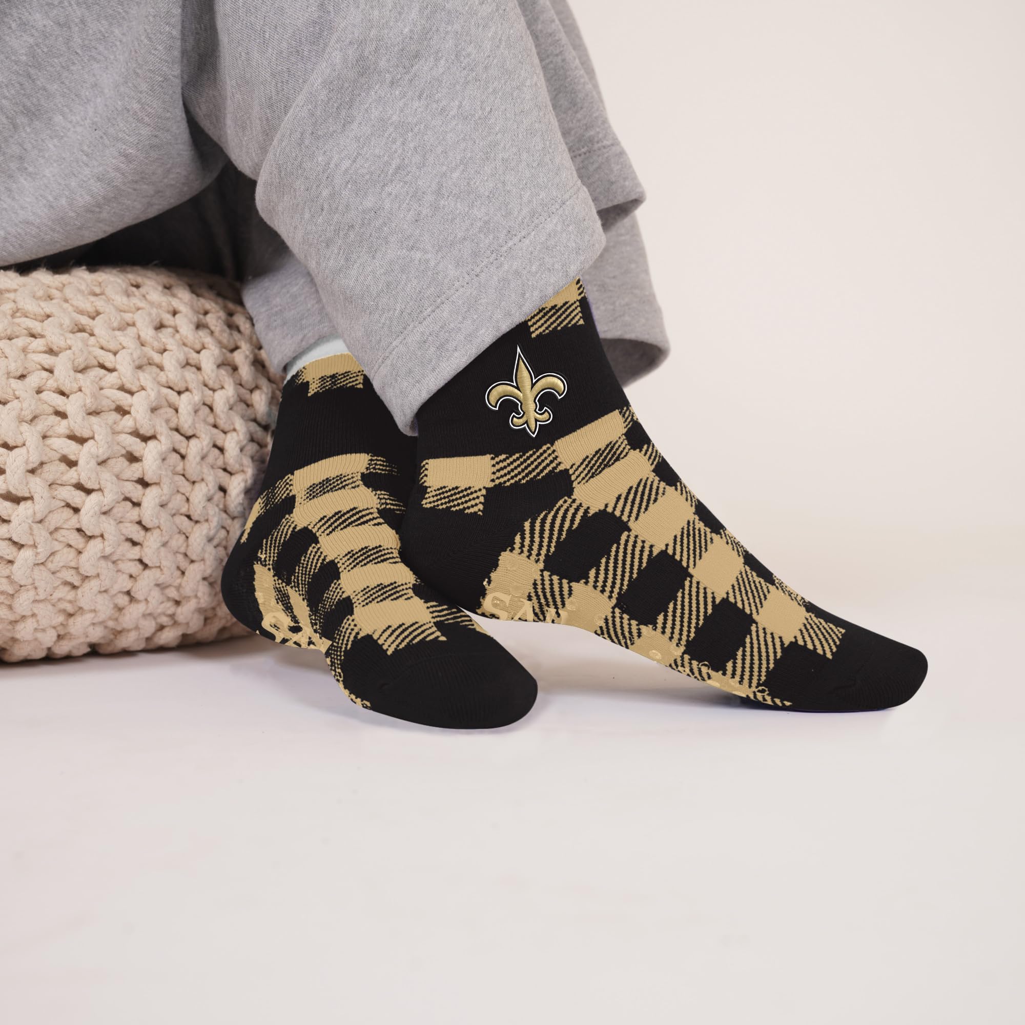 For Bare Feet NFL NEW ORLEANS SAINTS Cozy Buff Plush Cabin Sock Team Color OSFM - Sports Gifts, Sports Memorabilia, Sports Collectibles, Fan Shop