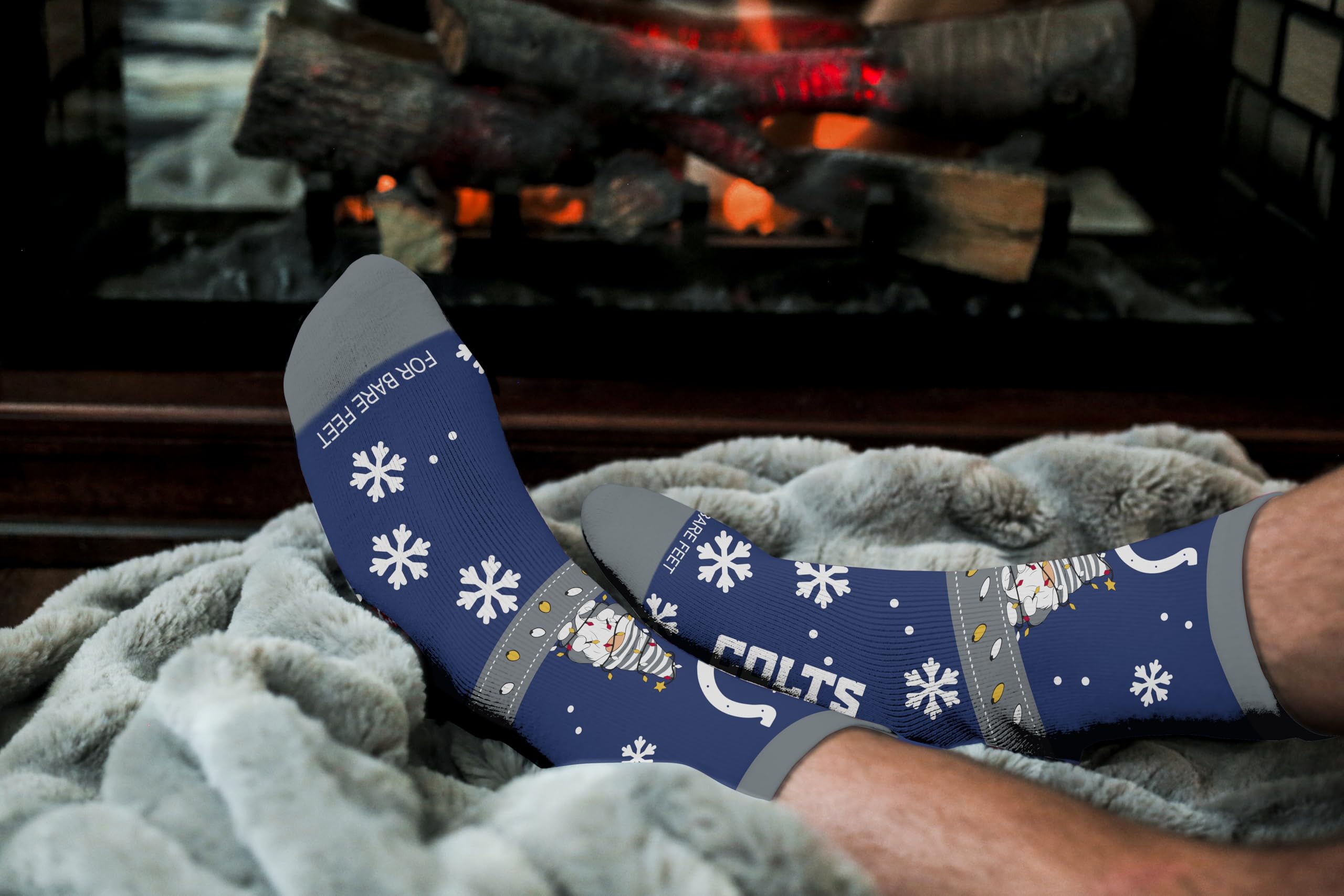 For Bare Feet NFL INDIANAPOLIS COLTS Holiday Sweater Gnome Team Colors Large - Sports Gifts, Sports Memorabilia, Sports Collectibles, Fan Shop
