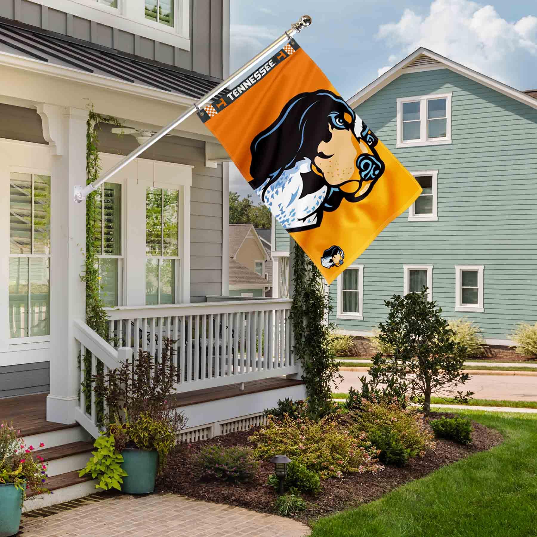 College Flags & Banners Co. Tennessee Volunteers Bold Smokey Logo Premium Flag - Sports Collectibles, Sports Memorabilia, Sports Fan Shop, Sports Gifts
