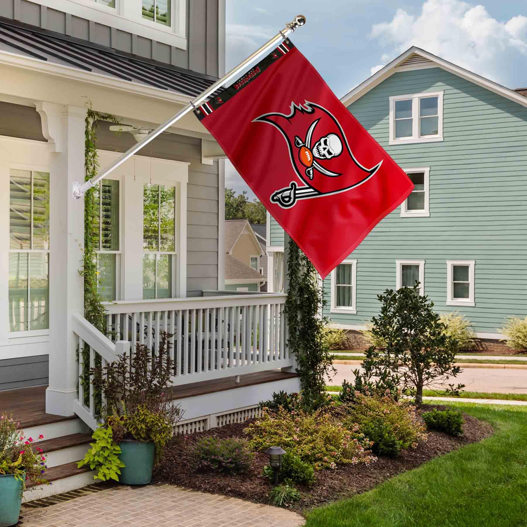 WinCraft Tampa Bay Buccaneers Printed Header 3x5 Foot Banner Flag - Sports Collectibles, Sports Memorabilia, Sports Fan Shop, Sports Gifts