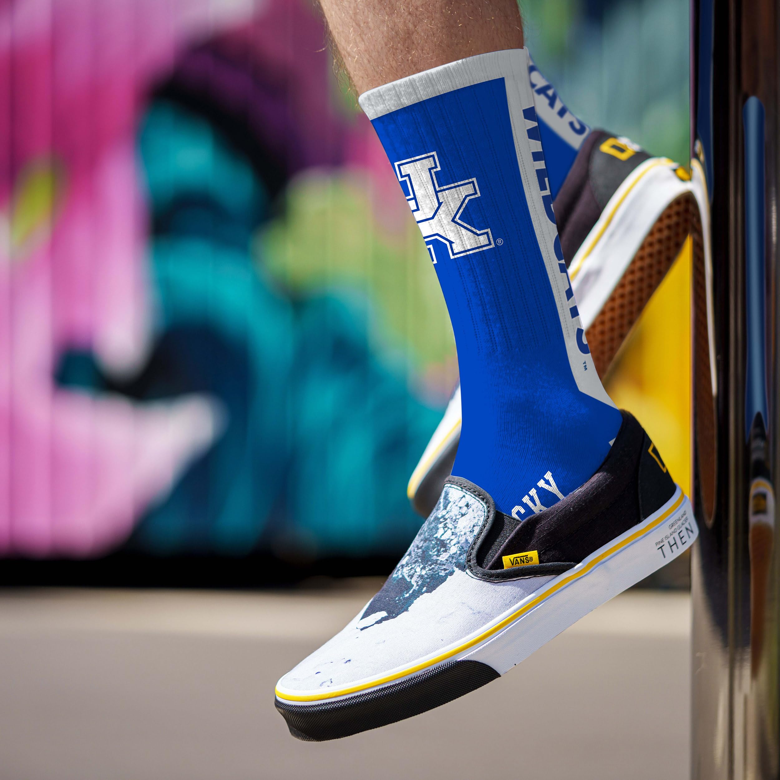 For Bare Feet NCAA KENTUCKY WILDCATS MVP Crew Sock Team Color Large - Sports Gifts, Sports Memorabilia, Sports Collectibles, Fan Shop
