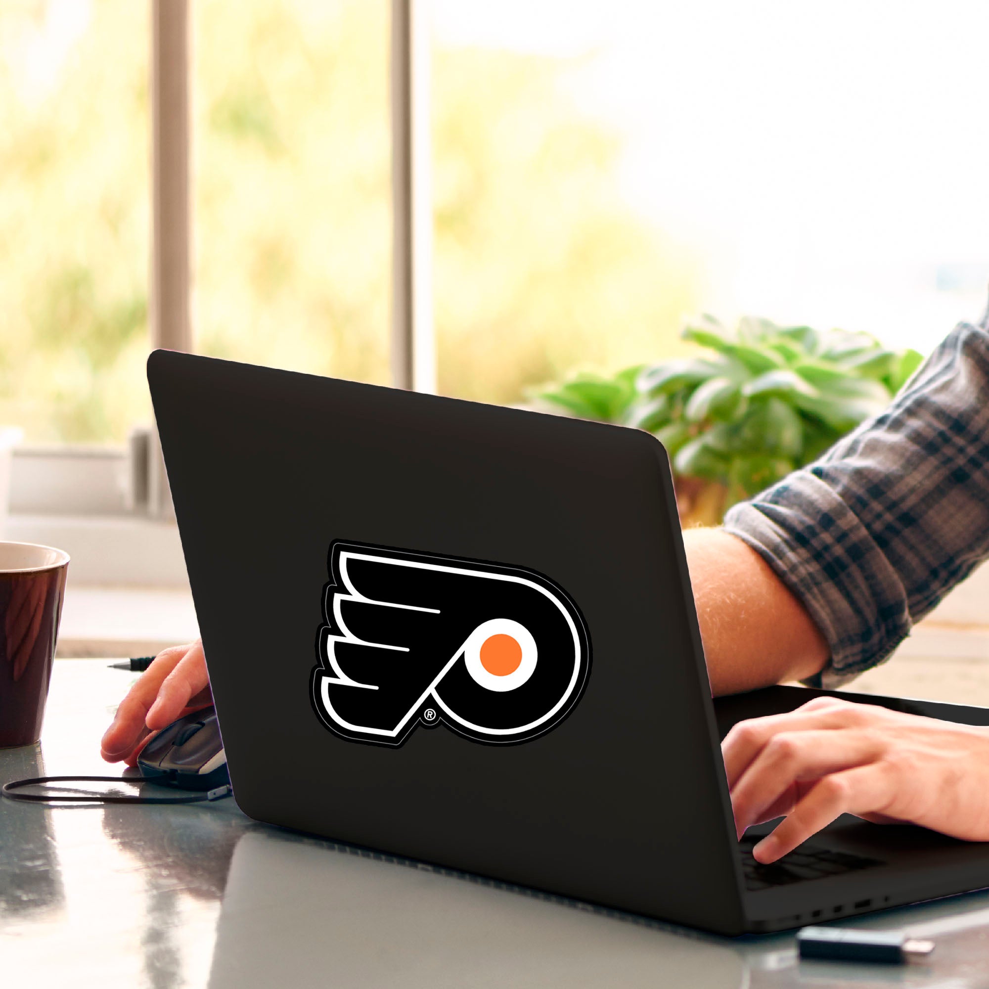 NHL - Philadelphia Flyers Matte Decal - Sports Gifts, Sports Memorabilia, Sports Collectibles, Fan Shop